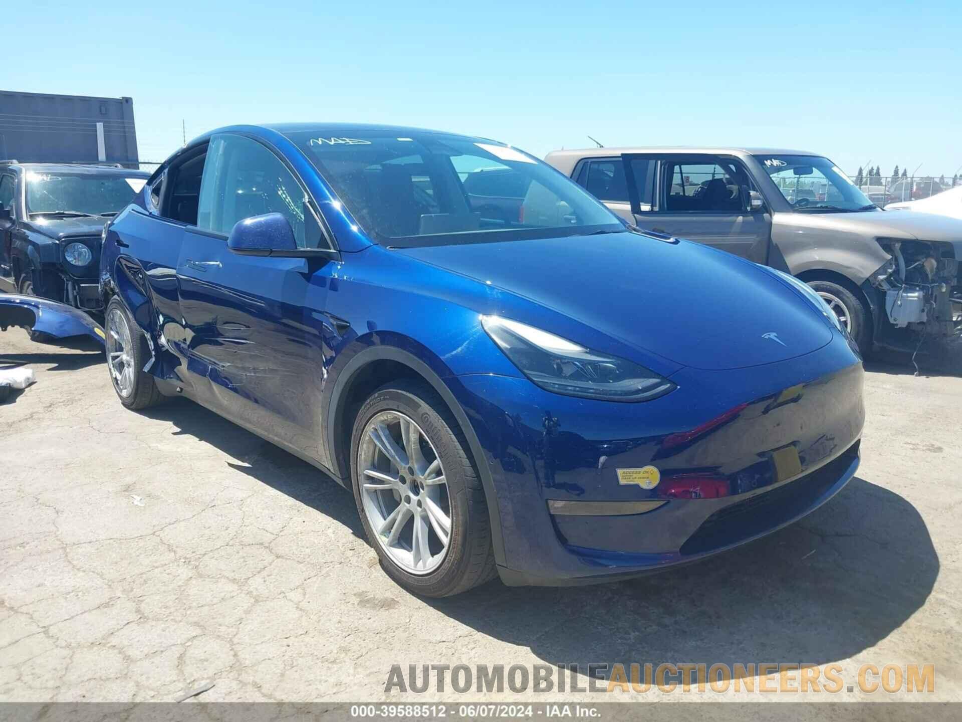 7SAYGAEE0NF519845 TESLA MODEL Y 2022