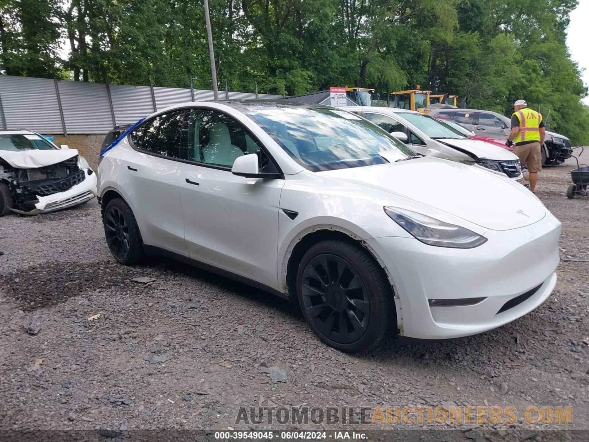 7SAYGAEE0NF568267 TESLA MODEL Y 2022