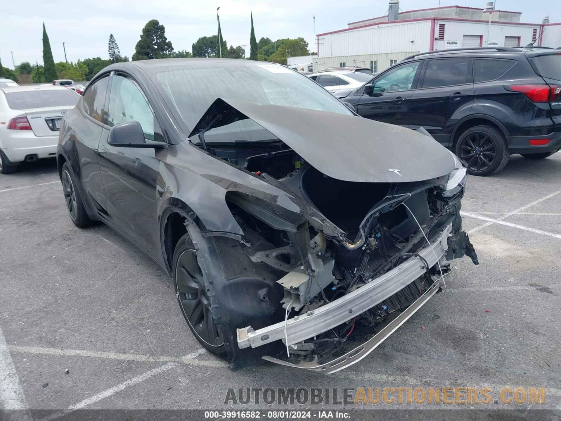 7SAYGAEE0PF618667 TESLA MODEL Y 2023