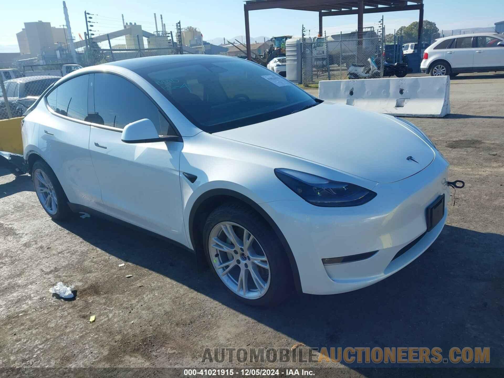 7SAYGAEE0PF630933 TESLA MODEL Y 2023