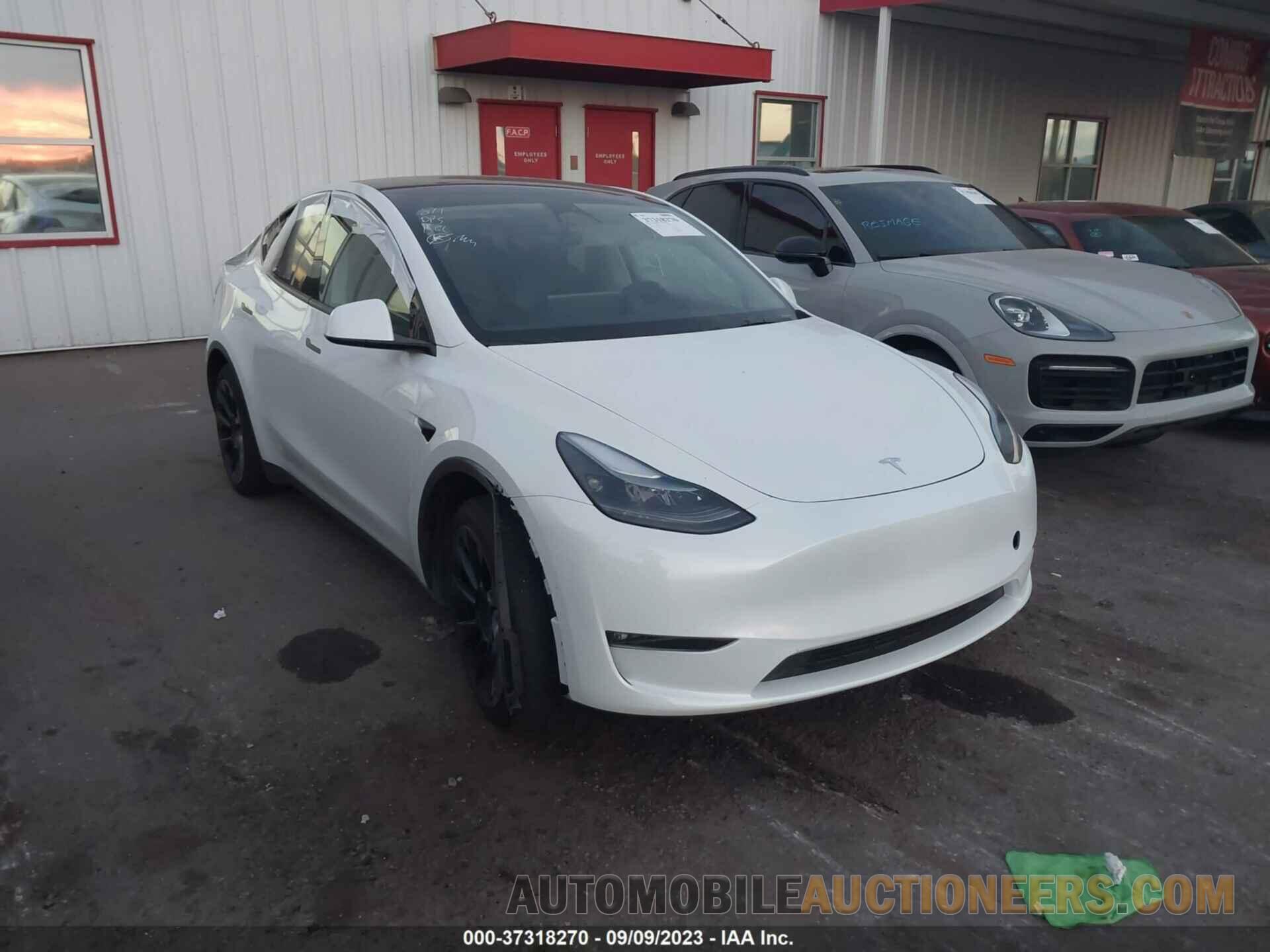 7SAYGAEE0PF695572 TESLA MODEL Y 2023