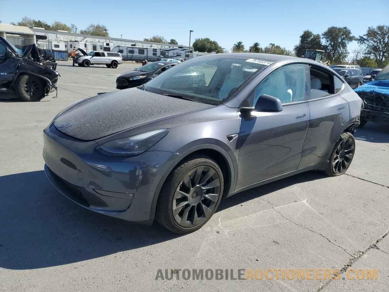 7SAYGAEE0PF696057 TESLA MODEL Y 2023