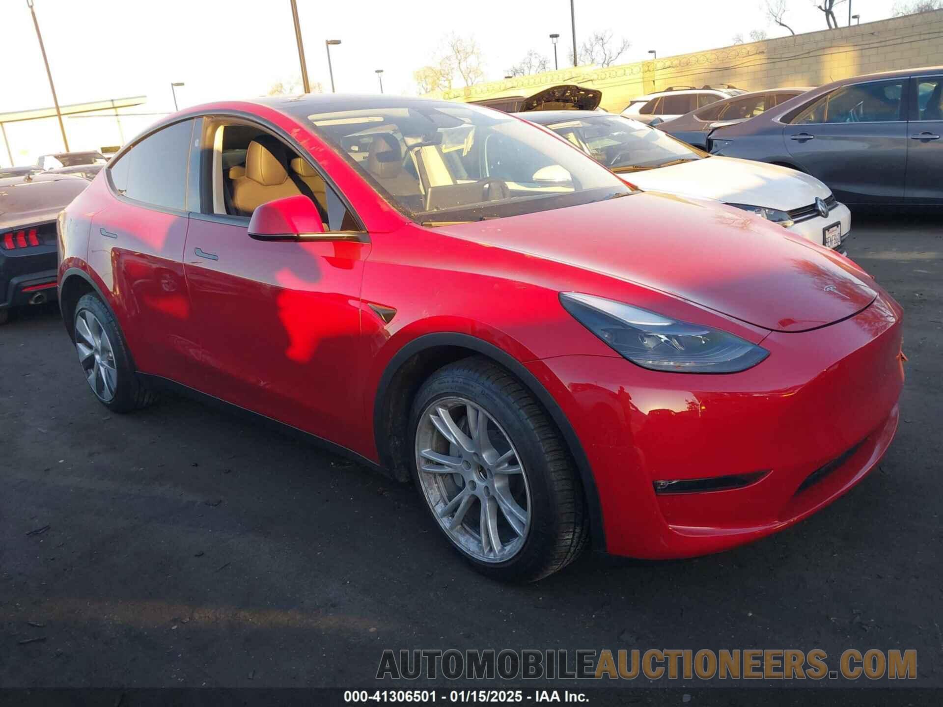 7SAYGAEE0PF859791 TESLA MODEL Y 2023