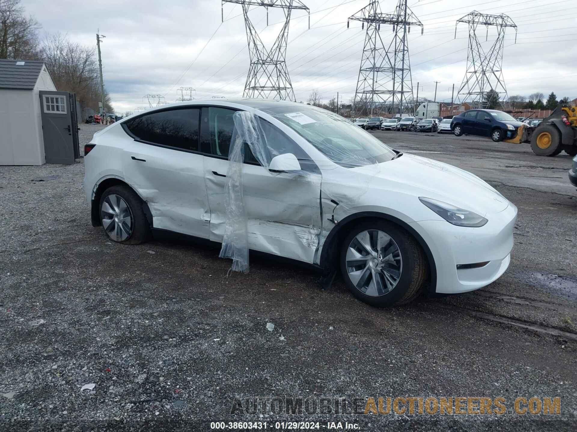 7SAYGAEE0PF871701 TESLA MODEL Y 2023