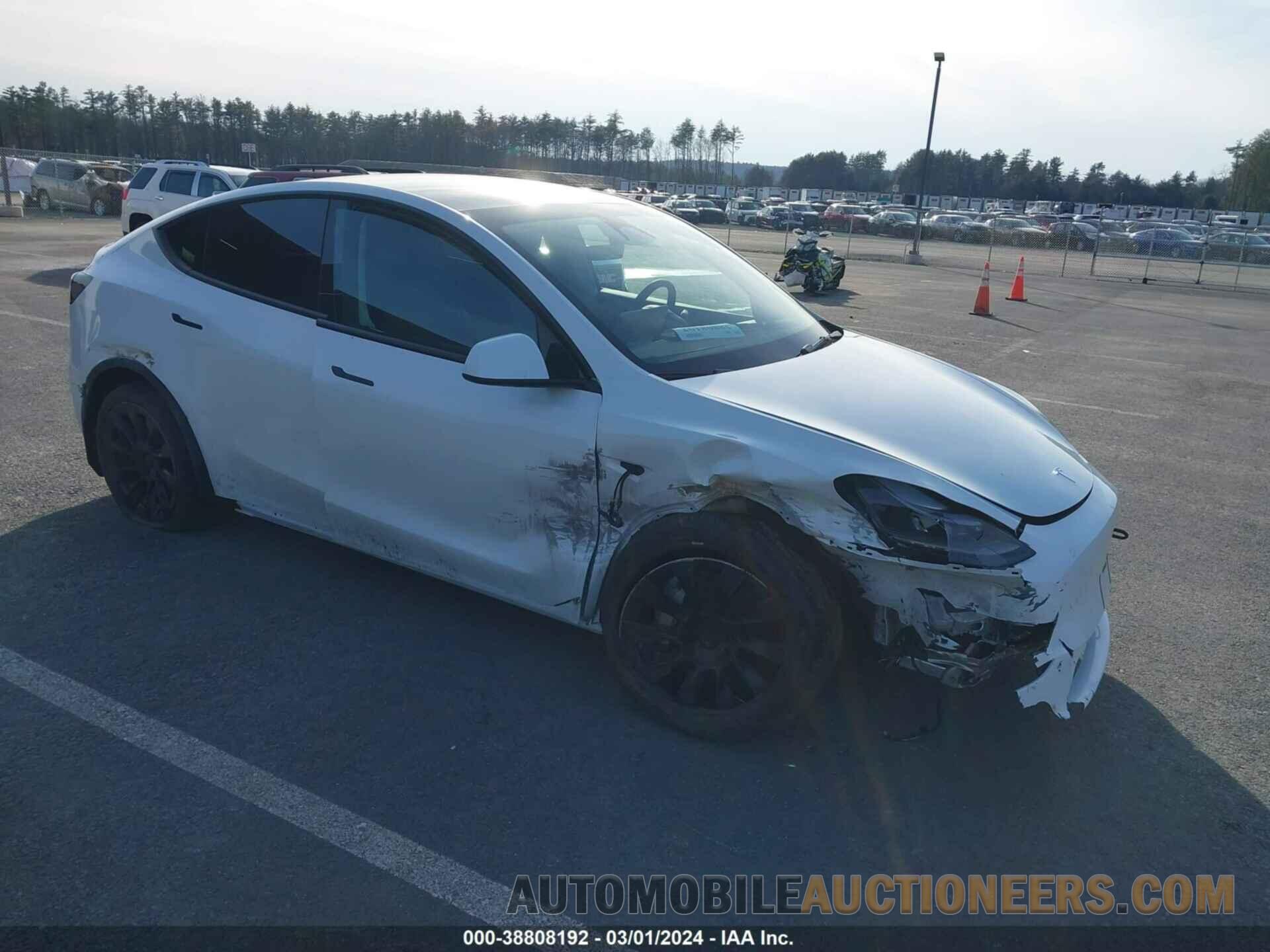 7SAYGAEE0PF929516 TESLA MODEL Y 2023