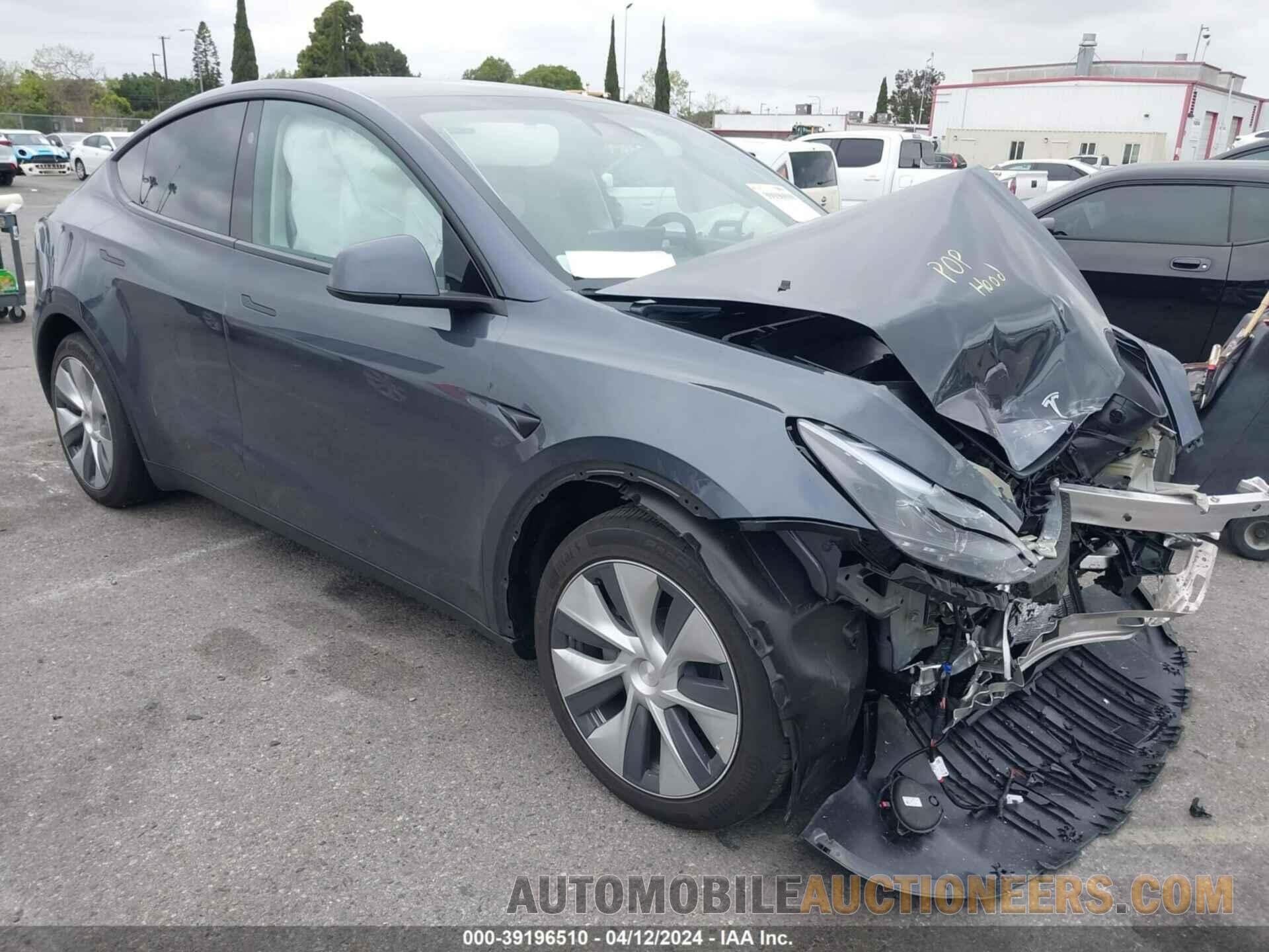 7SAYGAEE0PF978120 TESLA MODEL Y 2023