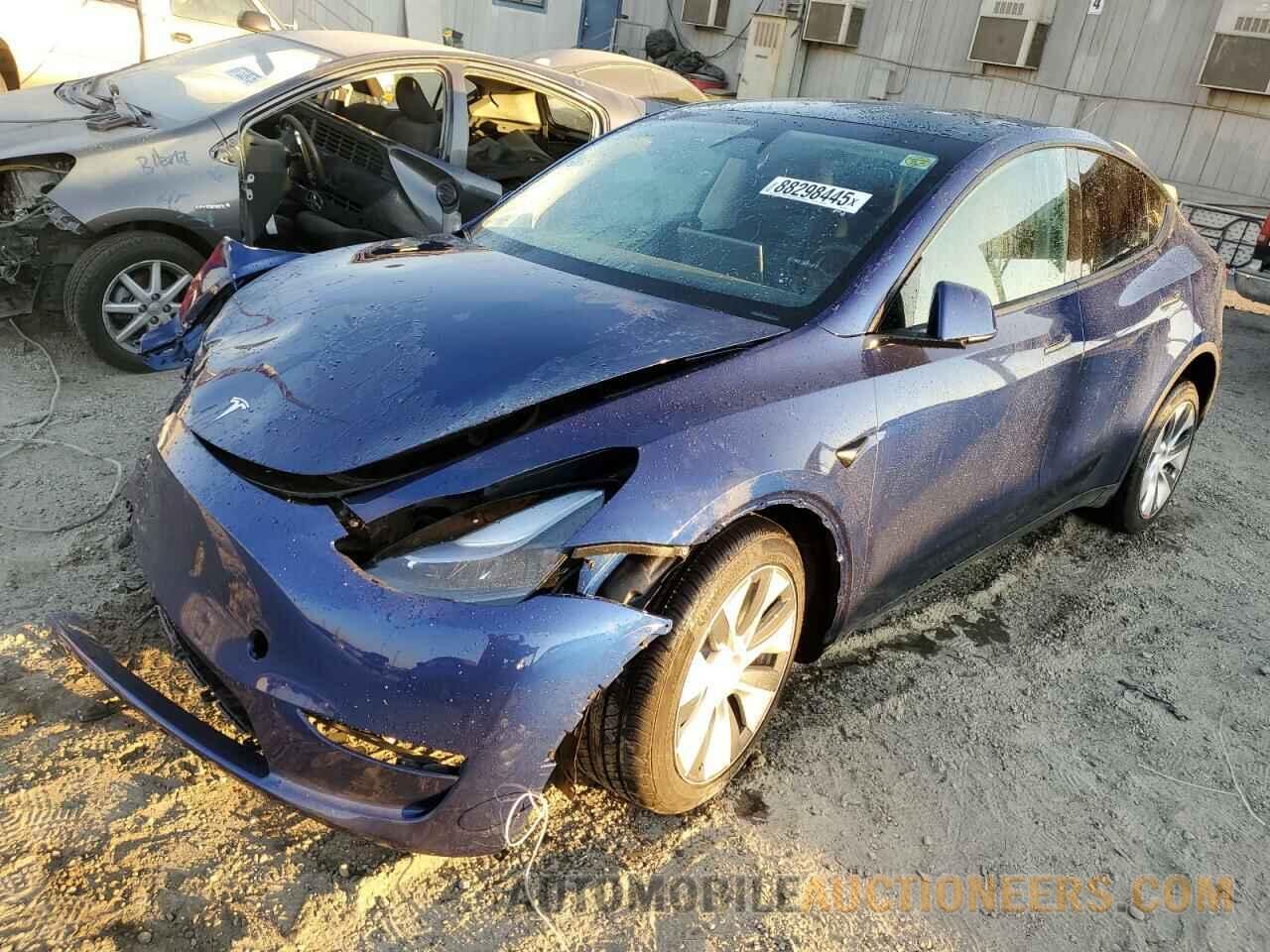 7SAYGAEE0RF051525 TESLA MODEL Y 2024