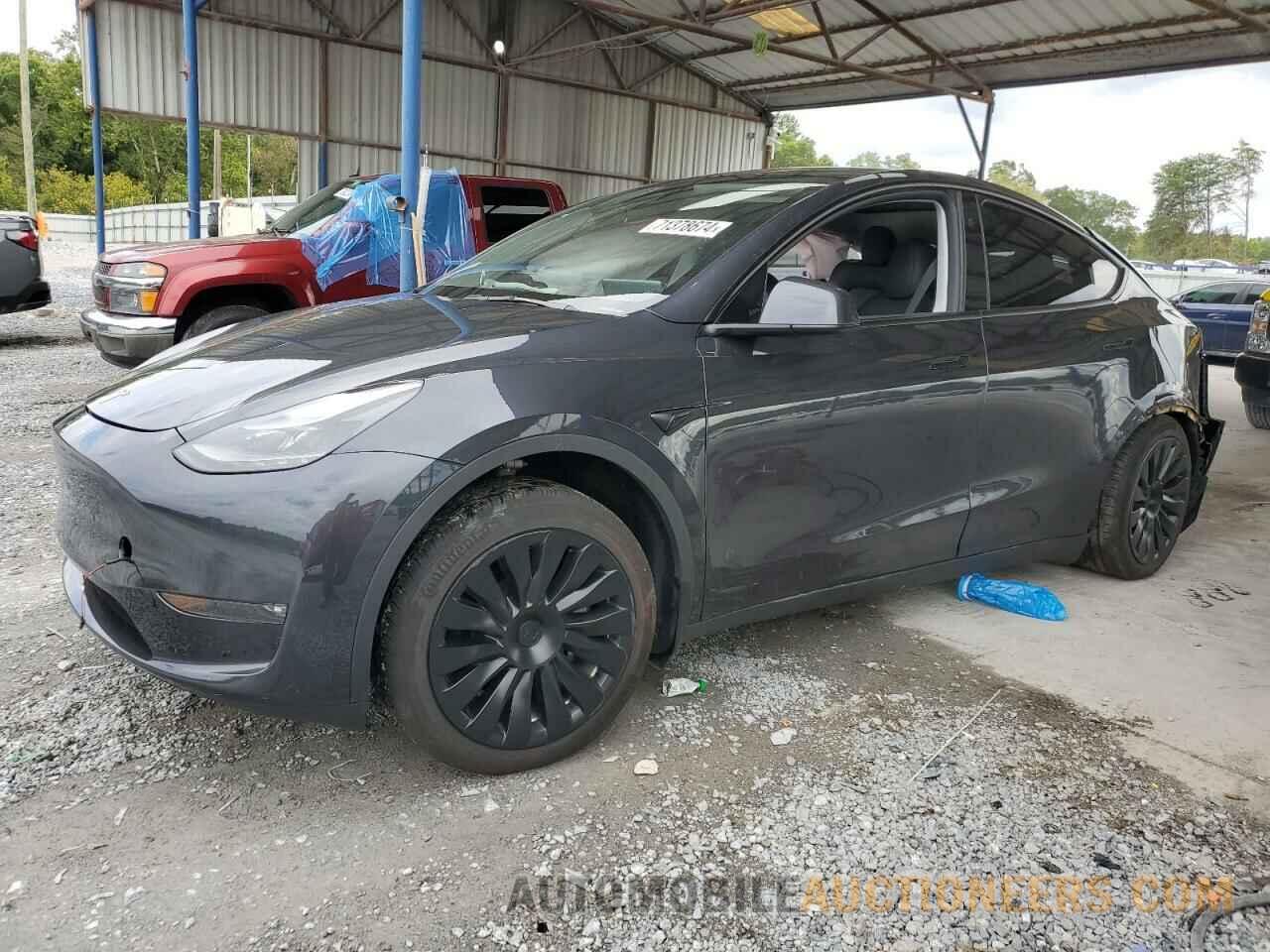 7SAYGAEE0RF990626 TESLA MODEL Y 2024