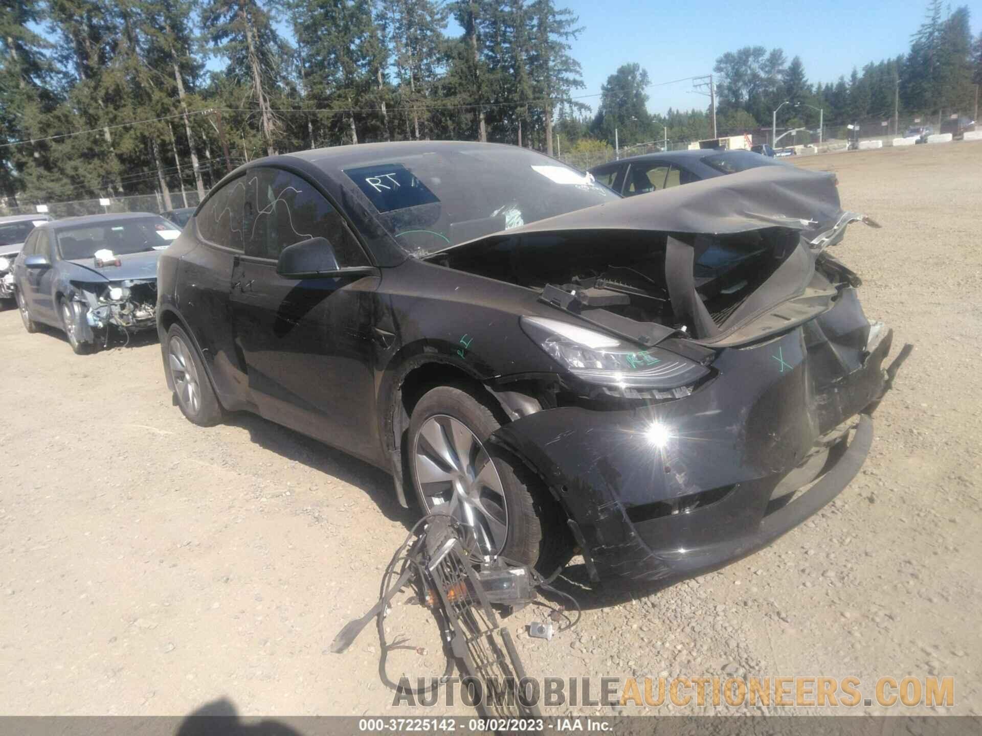 7SAYGAEE1NF322912 TESLA MODEL Y 2022