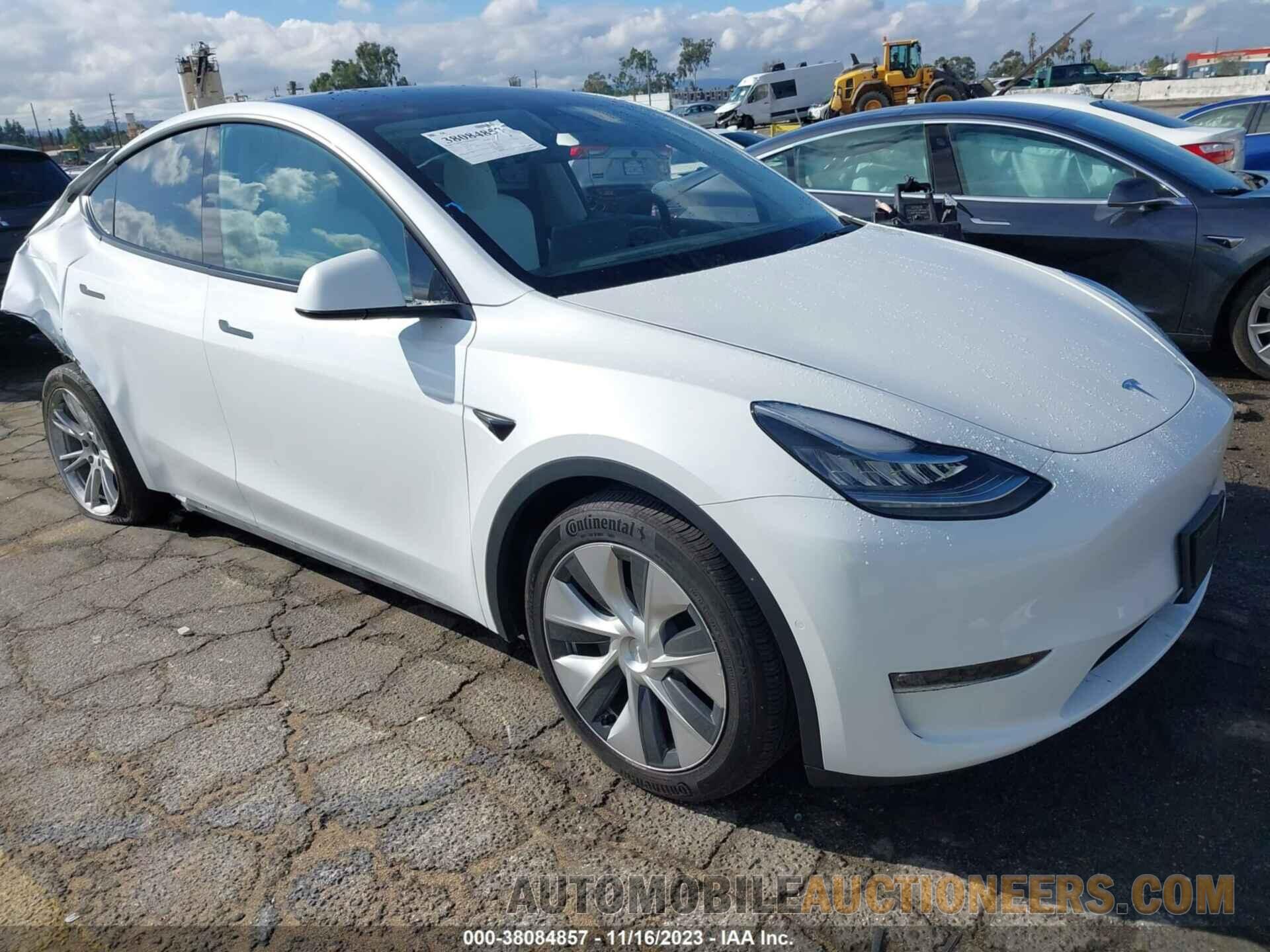 7SAYGAEE1NF337880 TESLA MODEL Y 2022