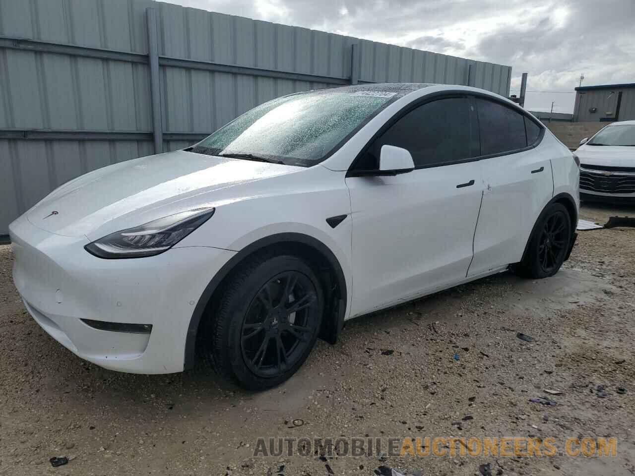 7SAYGAEE1NF359510 TESLA MODEL Y 2022