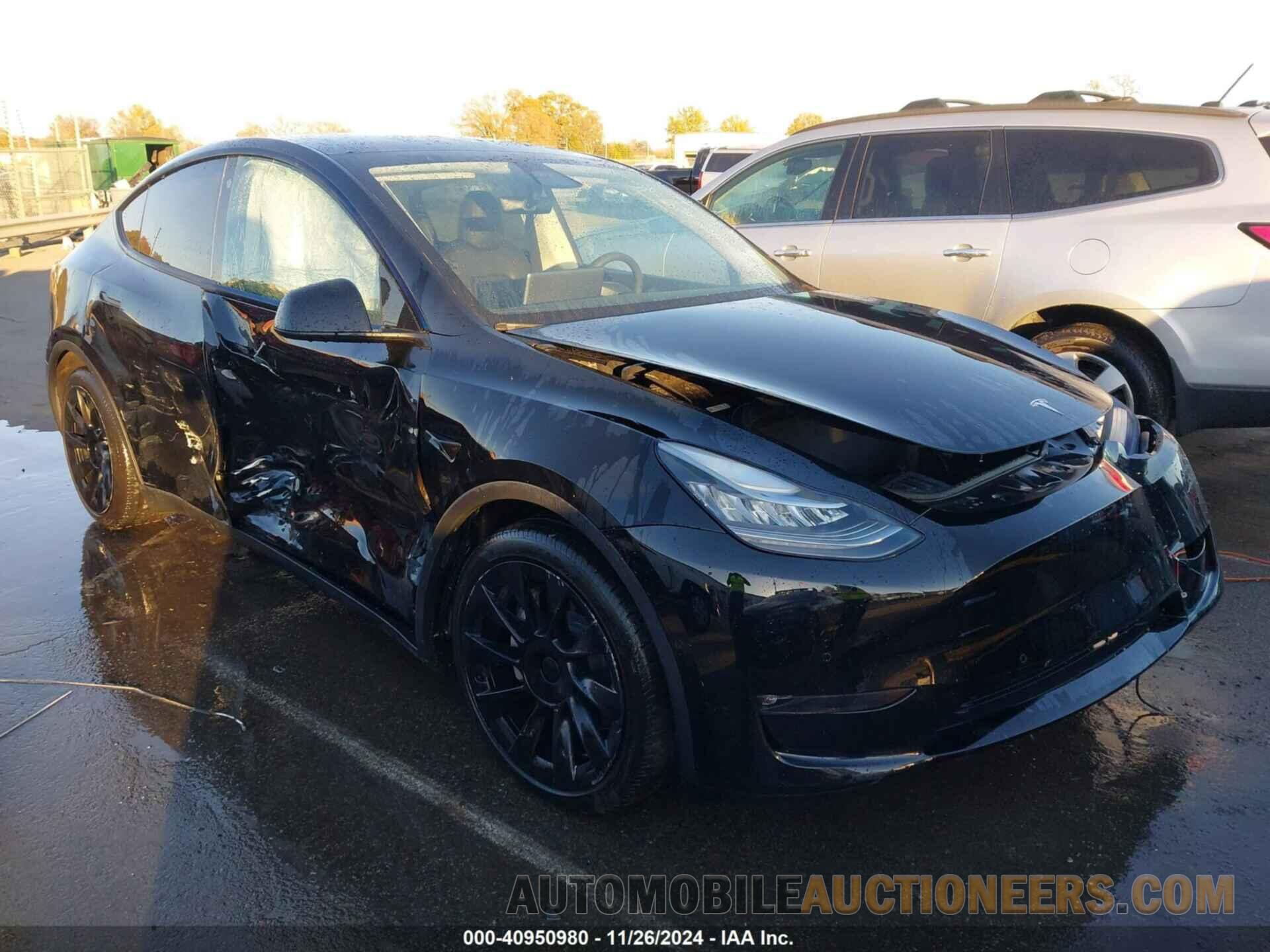 7SAYGAEE1NF393351 TESLA MODEL Y 2022