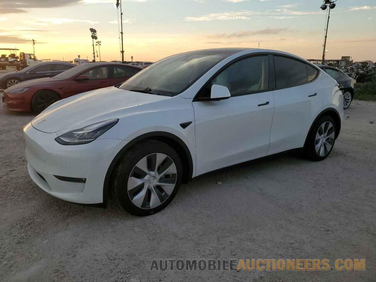 7SAYGAEE1NF468064 TESLA MODEL Y 2022