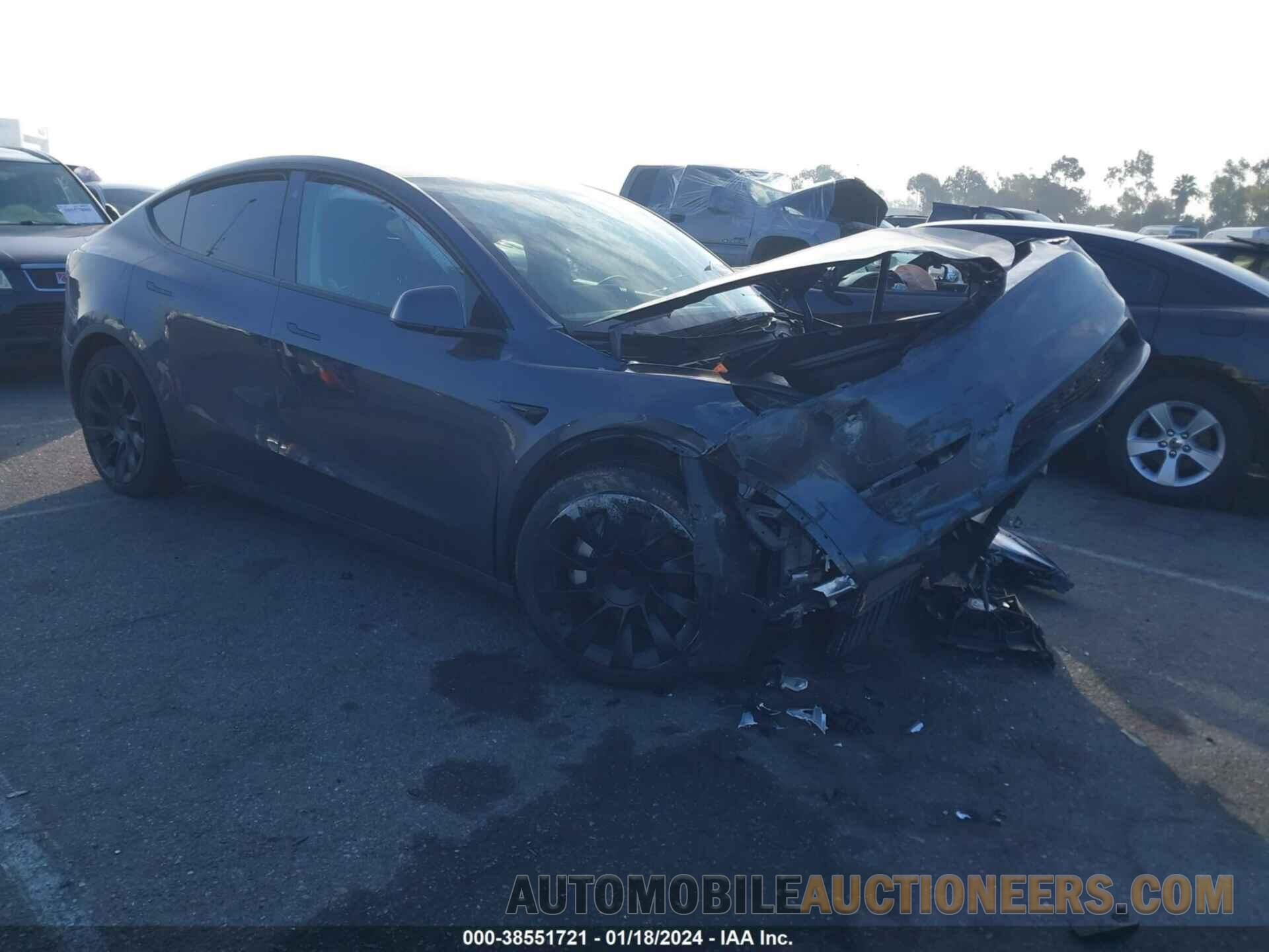 7SAYGAEE1PF627748 TESLA MODEL Y 2023