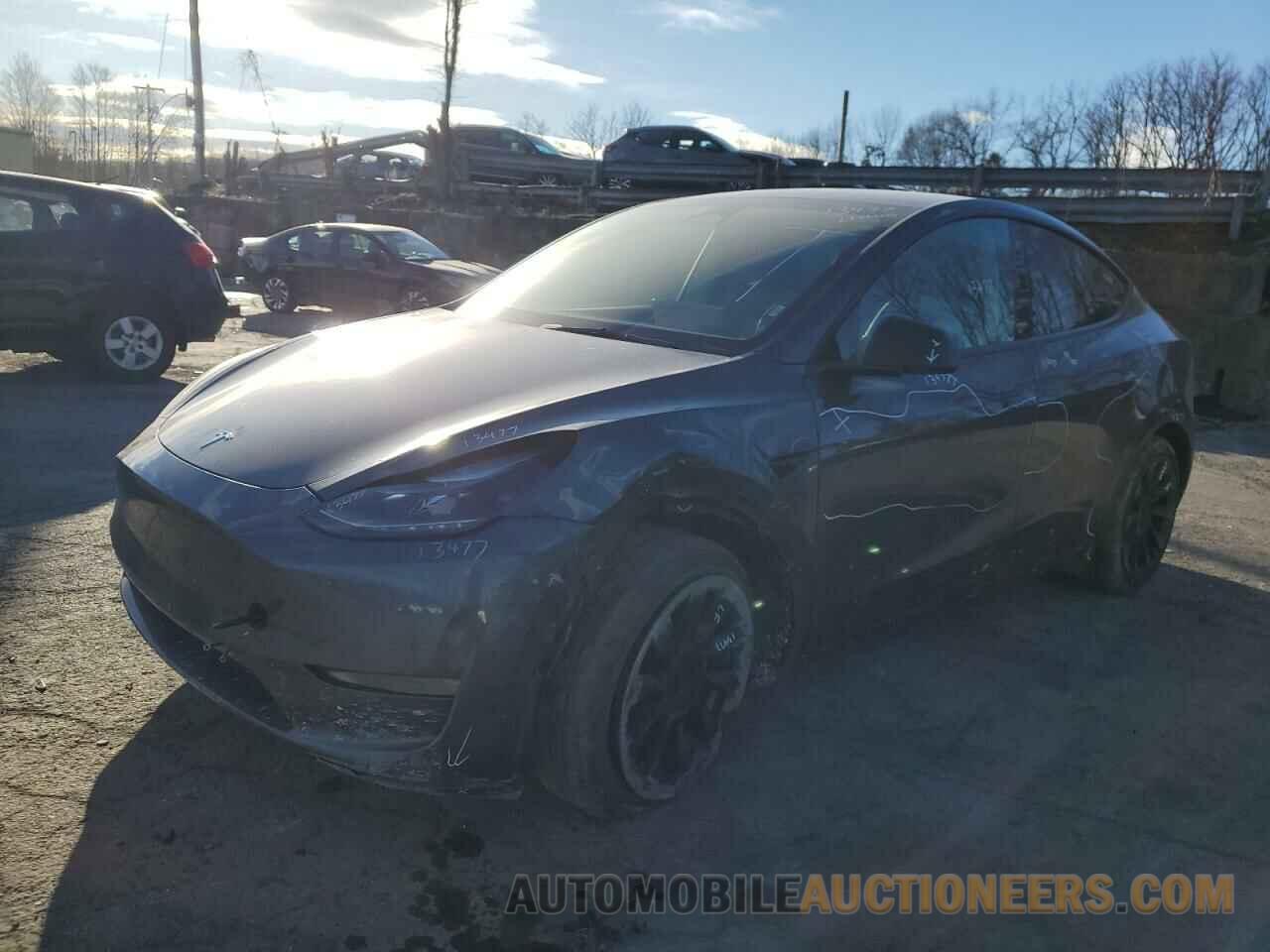 7SAYGAEE1PF672995 TESLA MODEL Y 2023