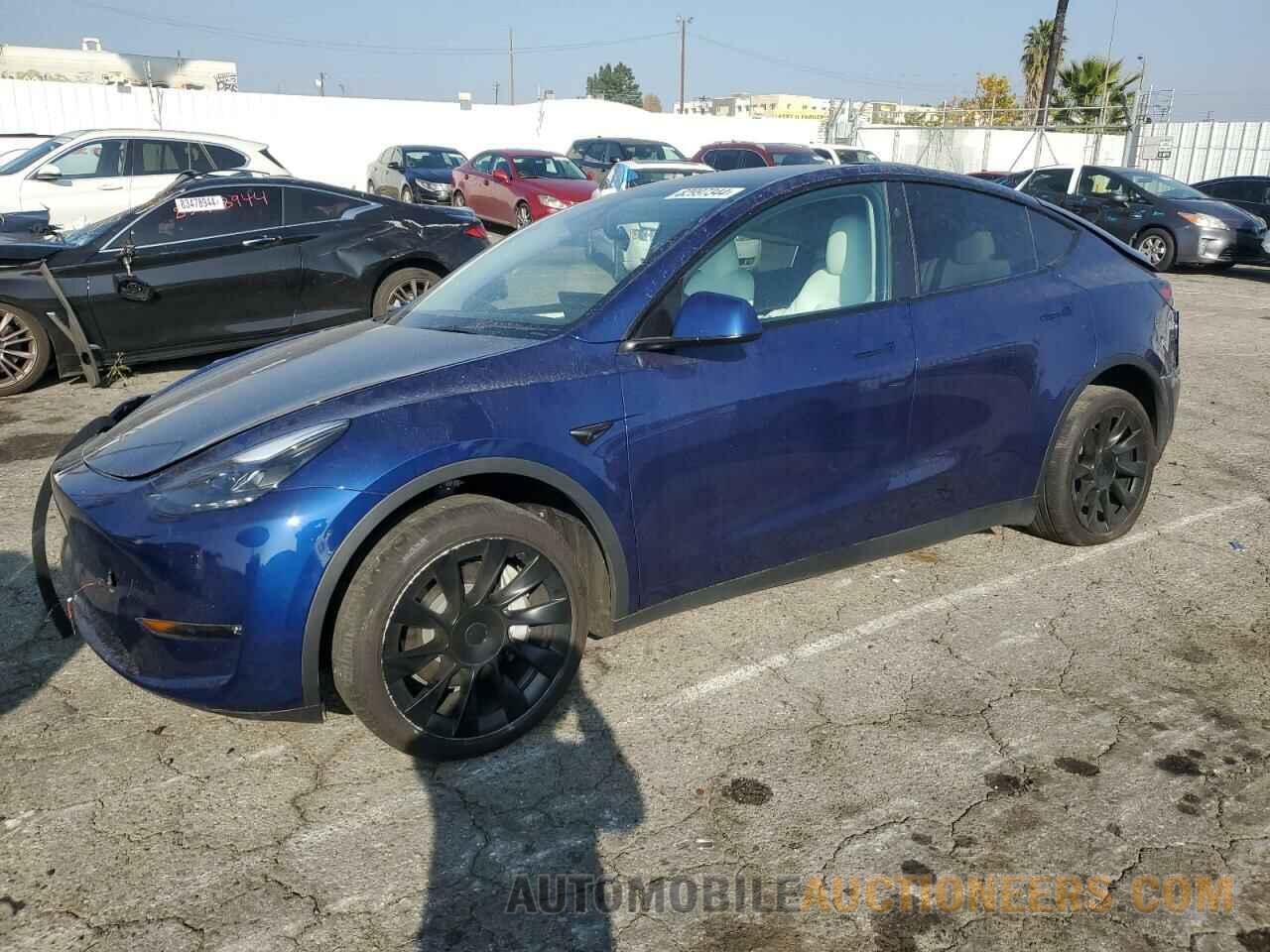 7SAYGAEE1PF868029 TESLA MODEL Y 2023