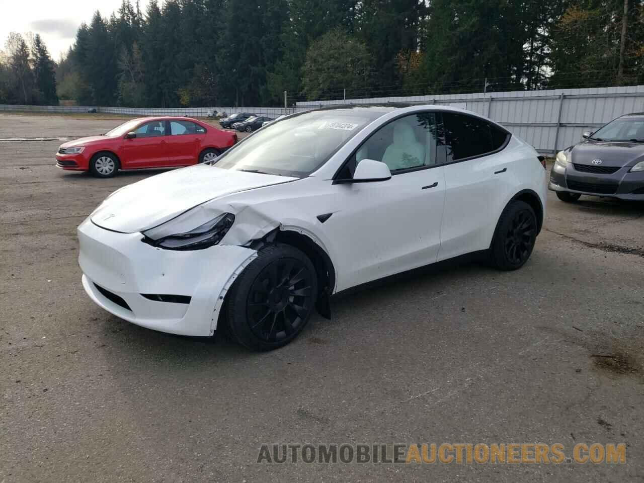 7SAYGAEE1RF190241 TESLA MODEL Y 2024