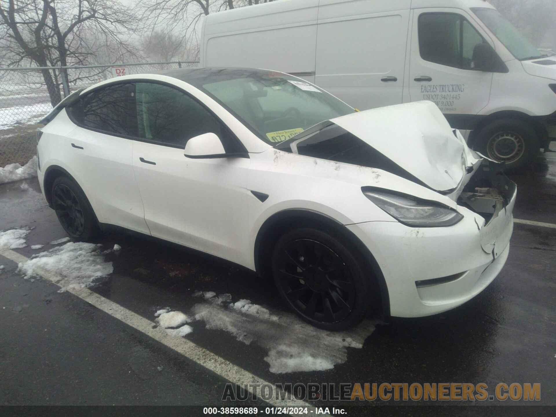 7SAYGAEE2NF367082 TESLA MODEL Y 2022