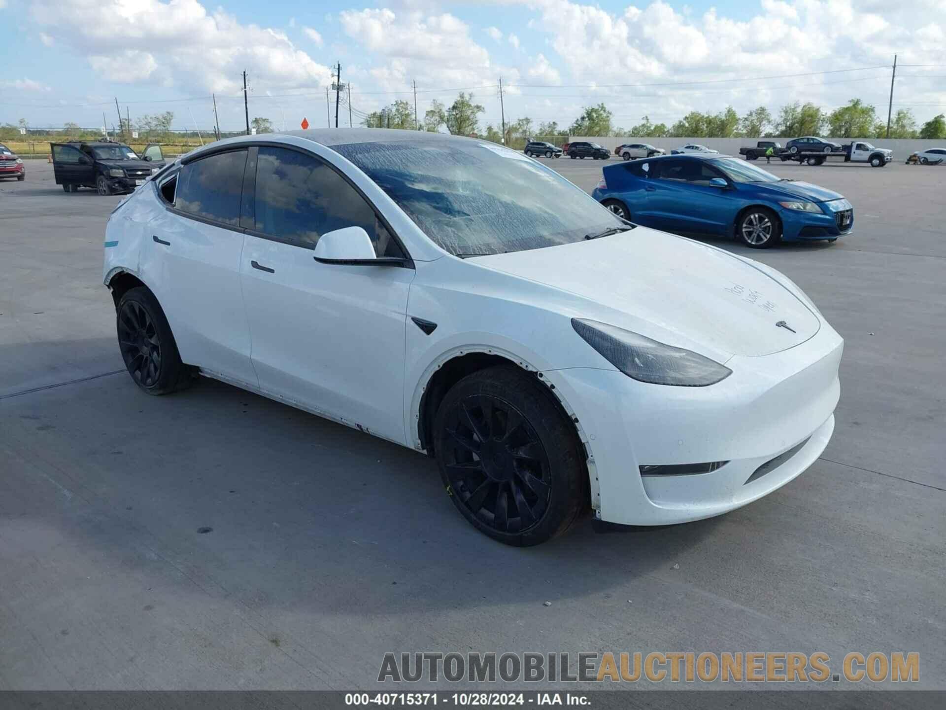 7SAYGAEE2NF514873 TESLA MODEL Y 2022