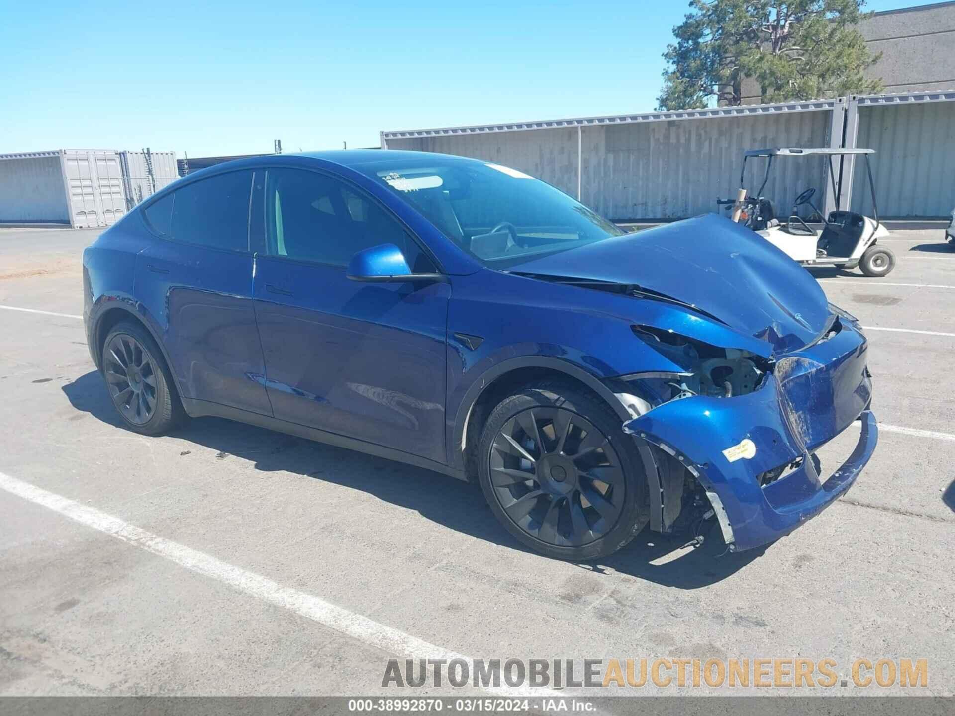 7SAYGAEE2NF558971 TESLA MODEL Y 2022