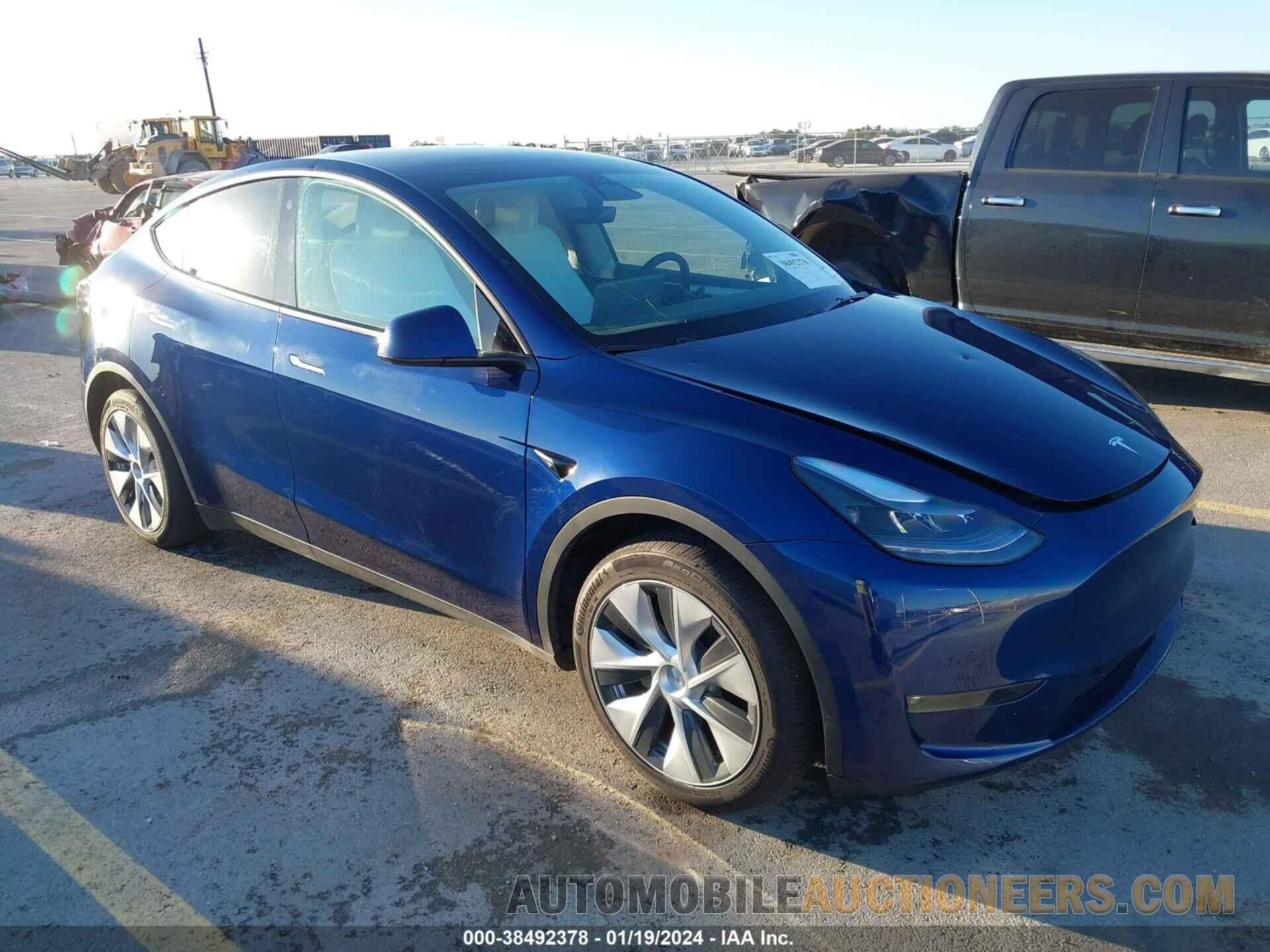 7SAYGAEE2PF663111 TESLA MODEL Y 2023