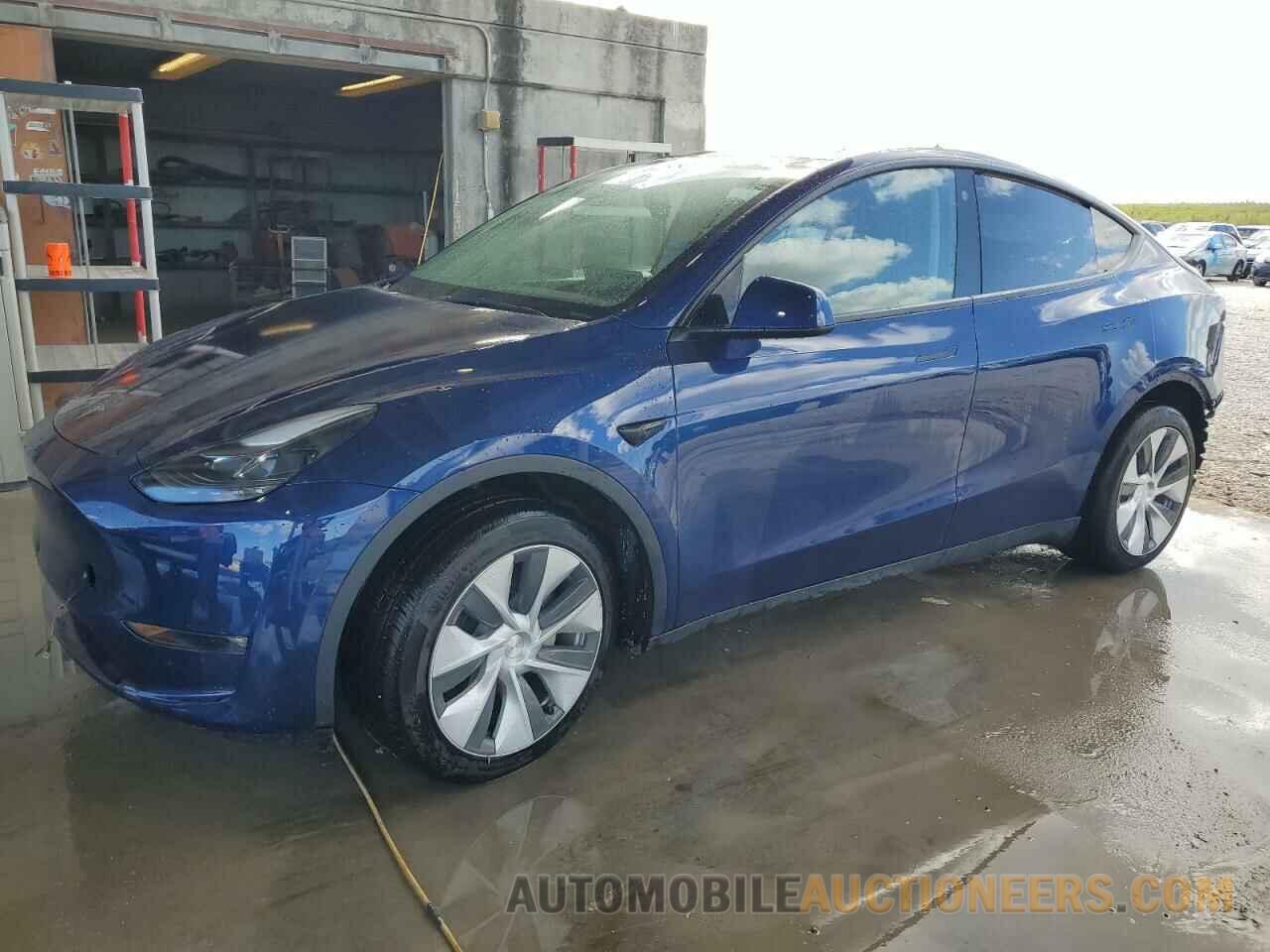 7SAYGAEE2PF669815 TESLA MODEL Y 2023