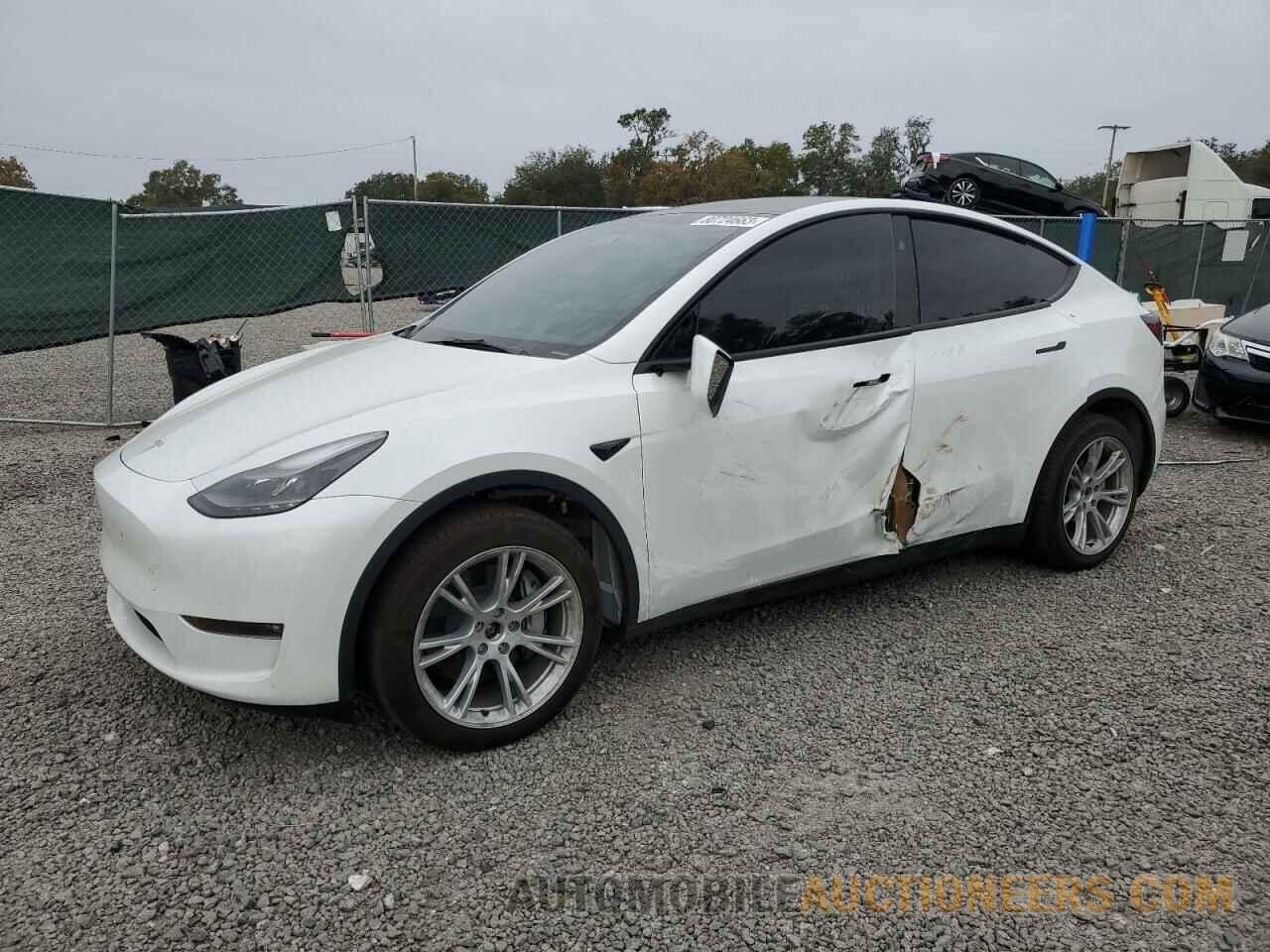 7SAYGAEE2PF798881 TESLA MODEL Y 2023