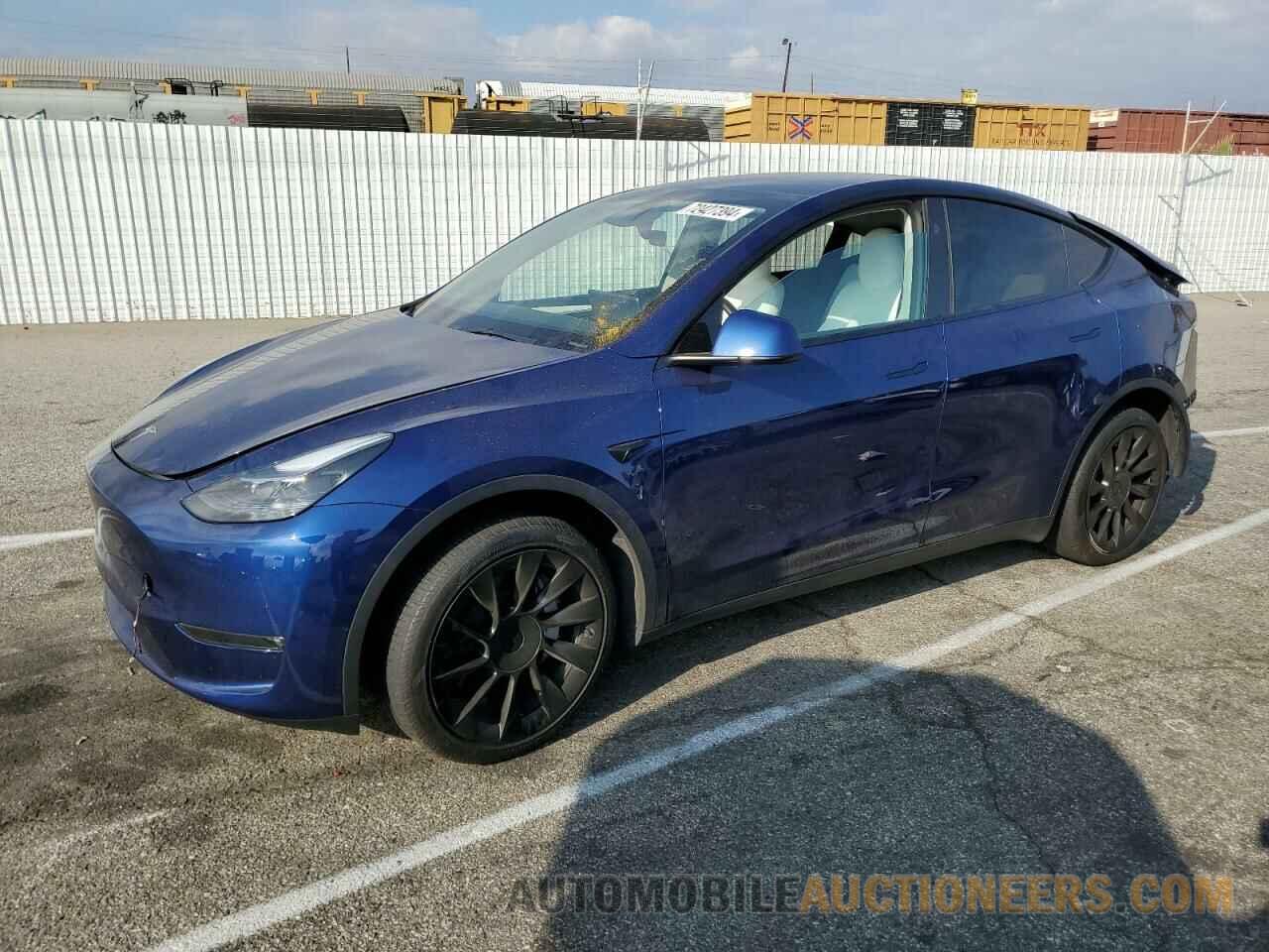 7SAYGAEE2PF823875 TESLA MODEL Y 2023