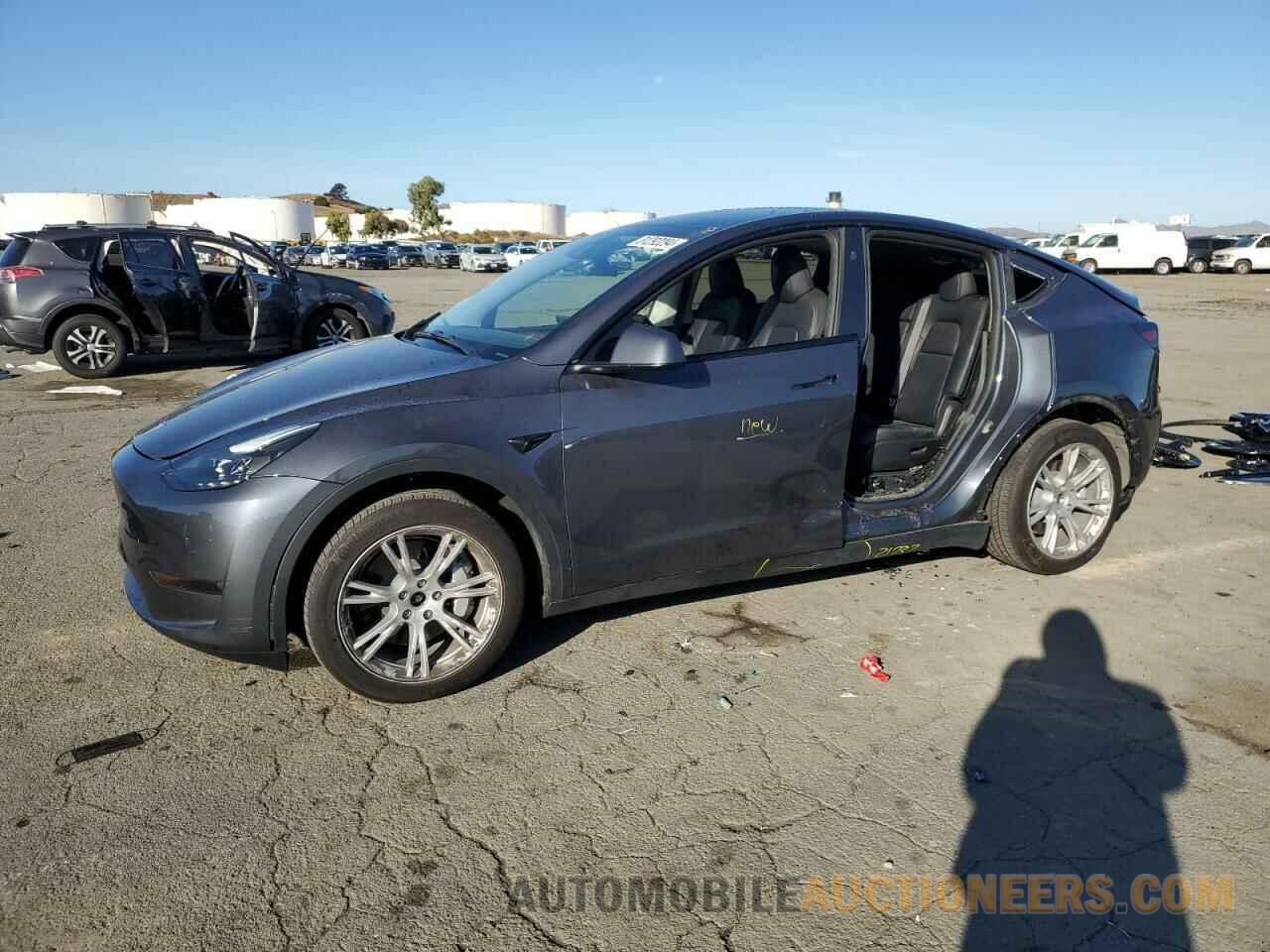 7SAYGAEE2PF824055 TESLA MODEL Y 2023