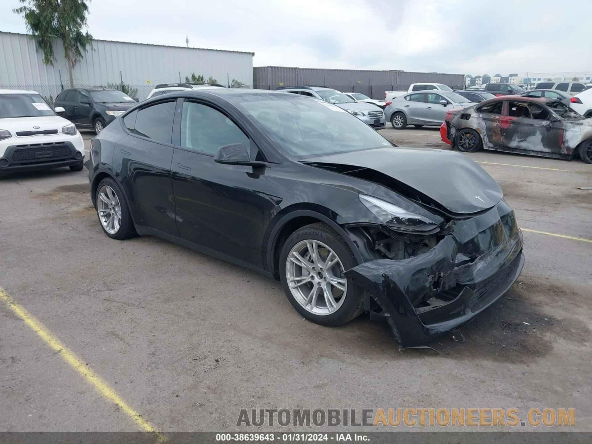 7SAYGAEE2PF871702 TESLA MODEL Y 2023