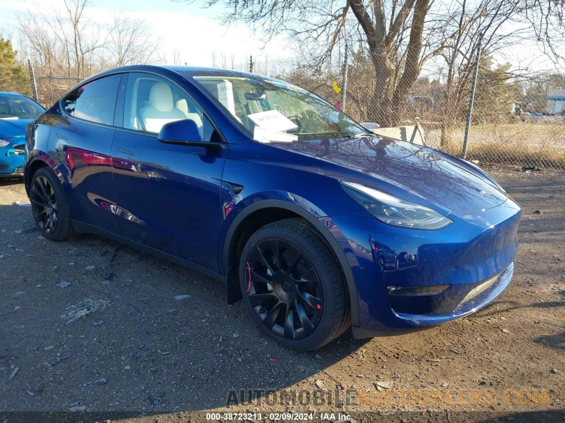 7SAYGAEE2PF886331 TESLA MODEL Y 2023