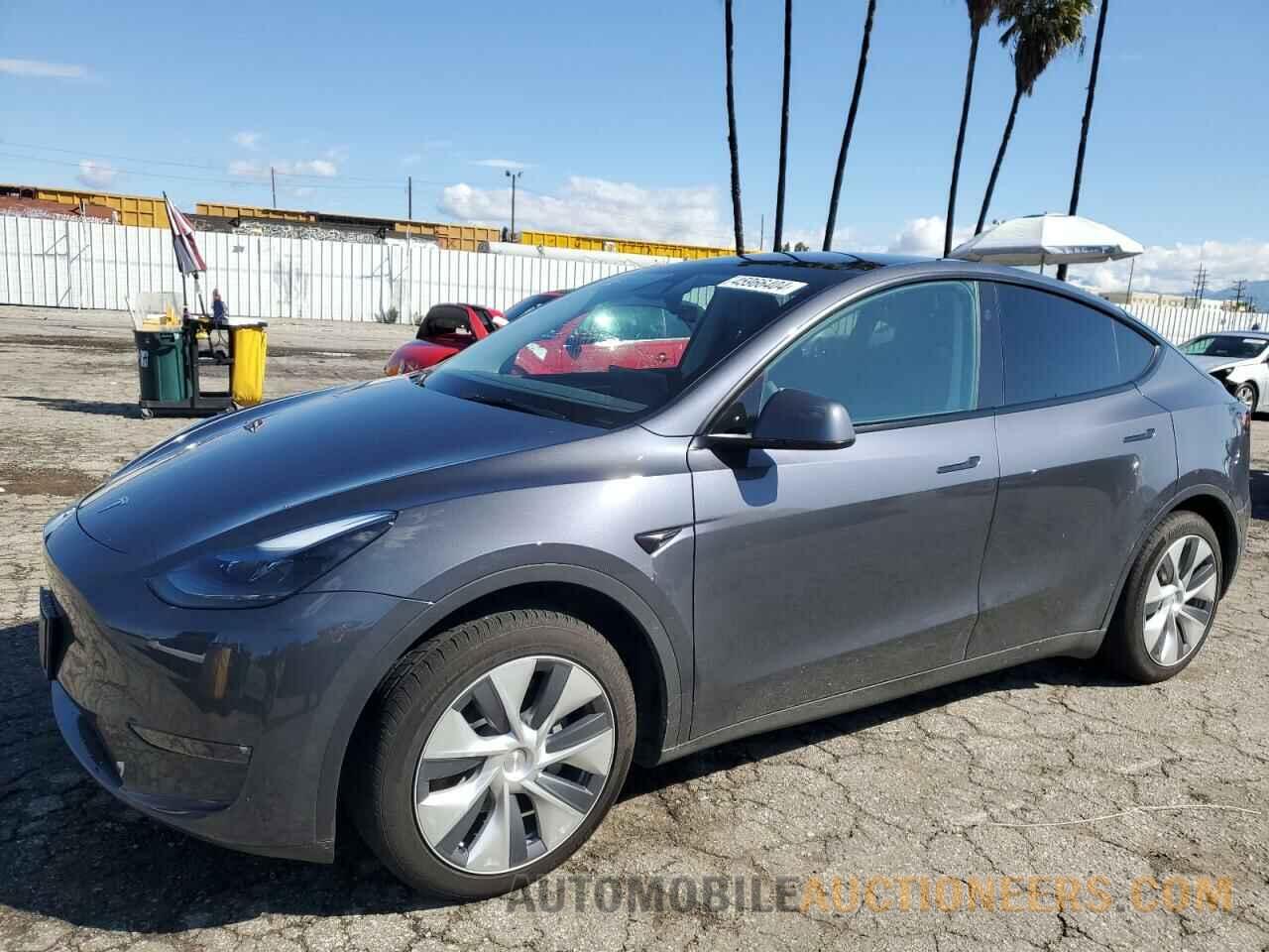 7SAYGAEE2PF902429 TESLA MODEL Y 2023