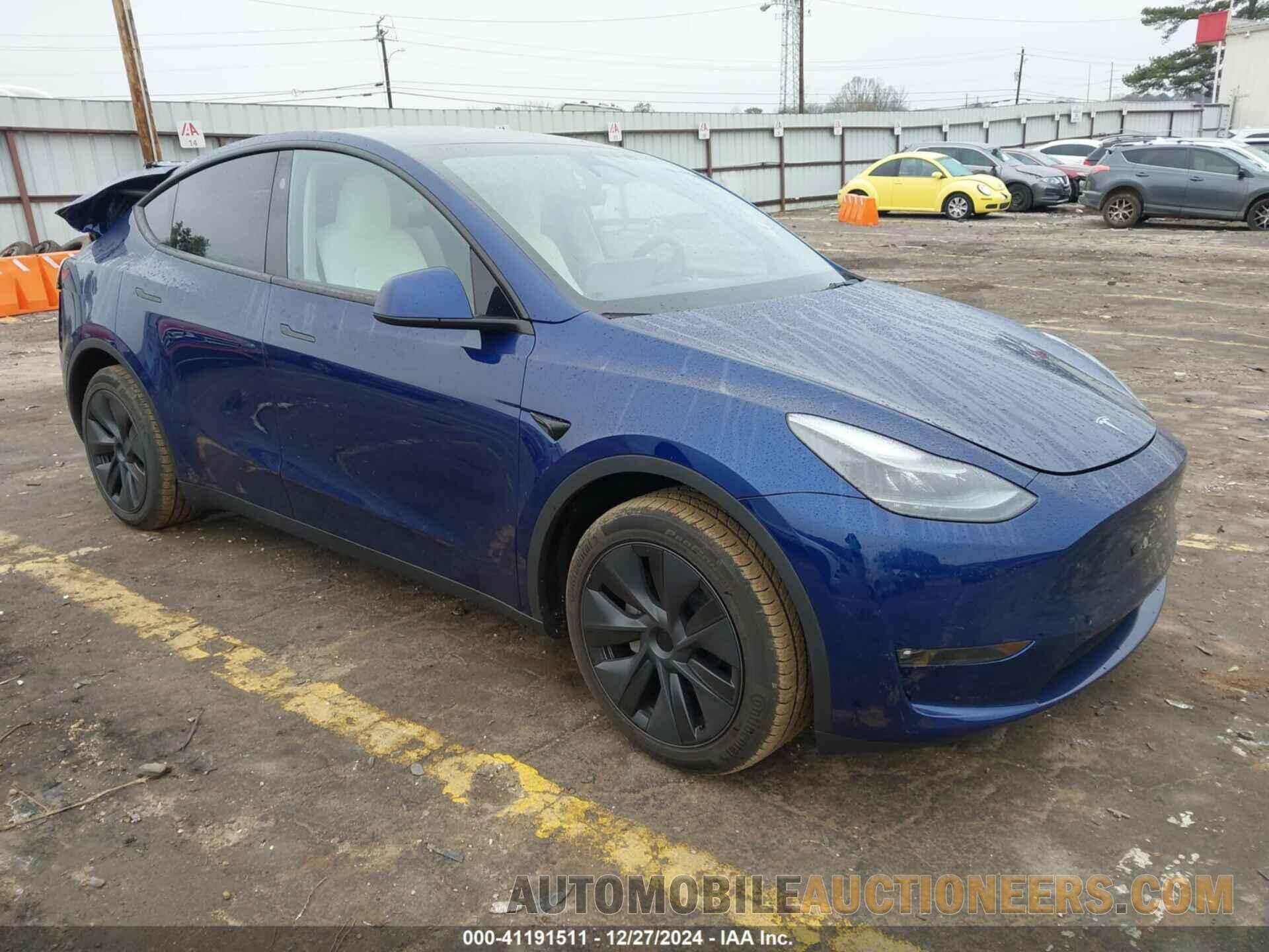 7SAYGAEE2RF160116 TESLA MODEL Y 2024