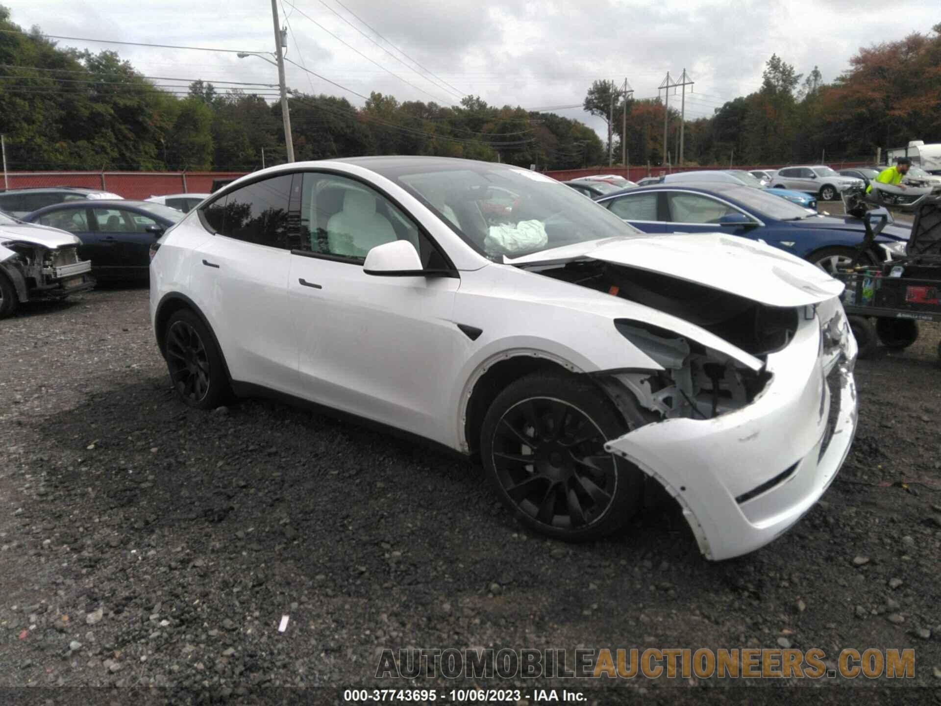 7SAYGAEE3NF414488 TESLA MODEL Y 2022