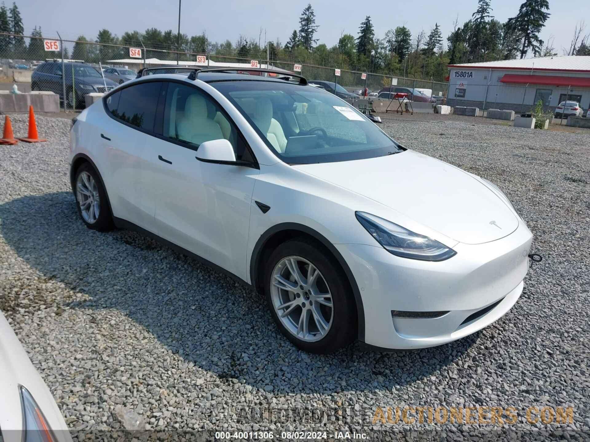 7SAYGAEE3NF427032 TESLA MODEL Y 2022