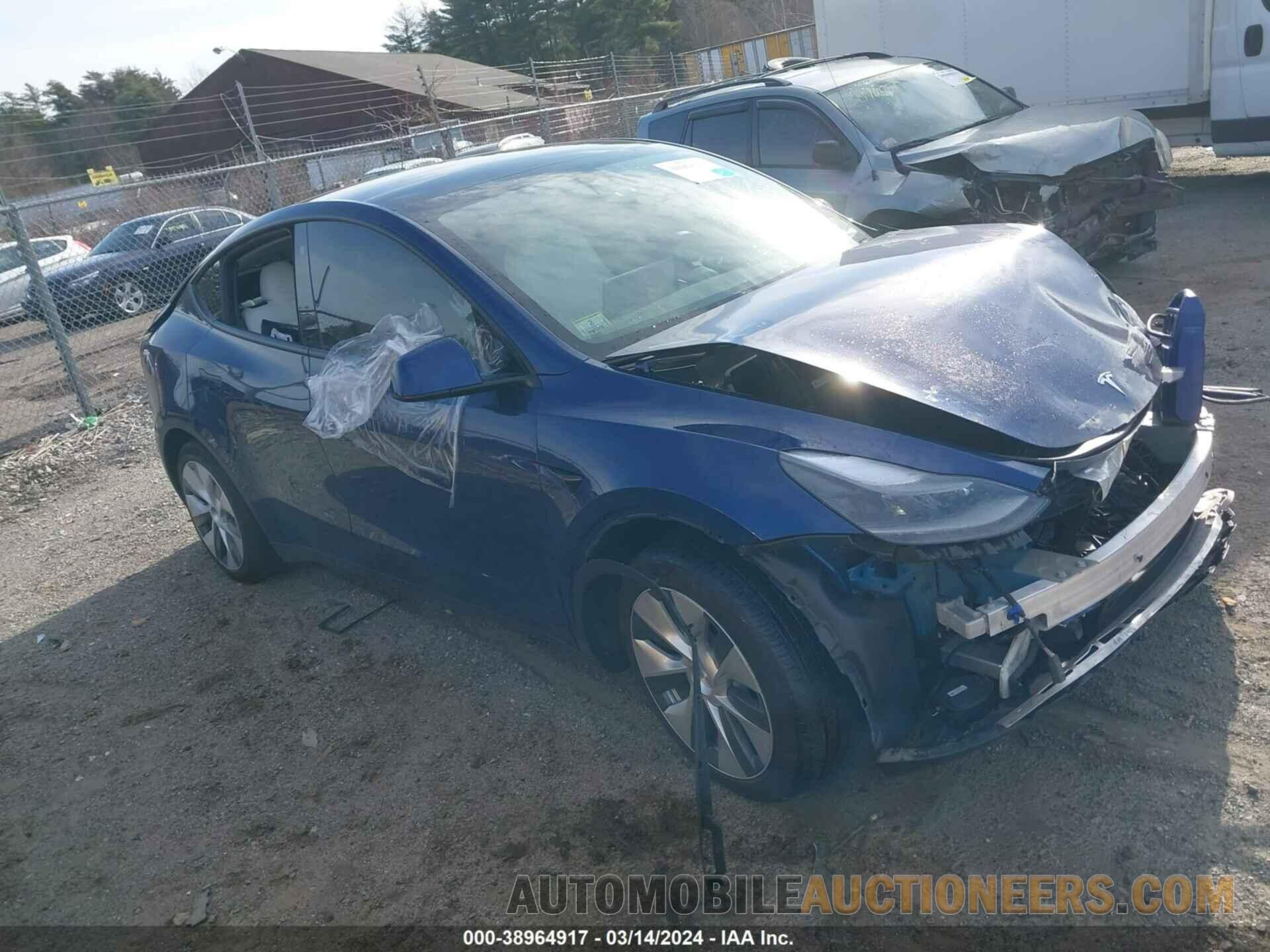 7SAYGAEE3PF647919 TESLA MODEL Y 2023