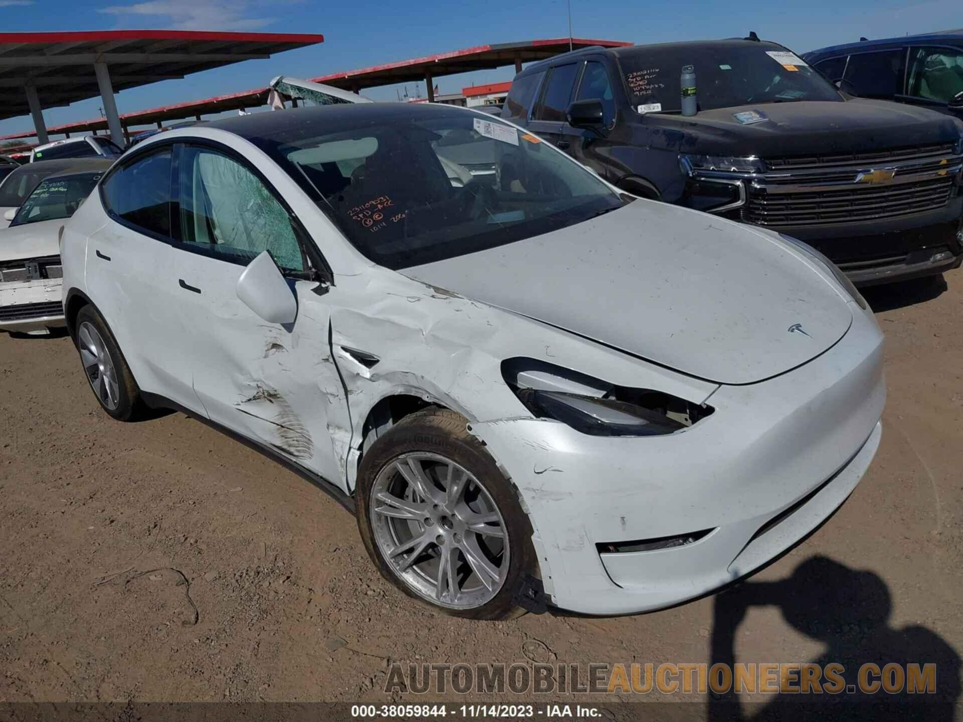 7SAYGAEE3PF687966 TESLA MODEL Y 2023