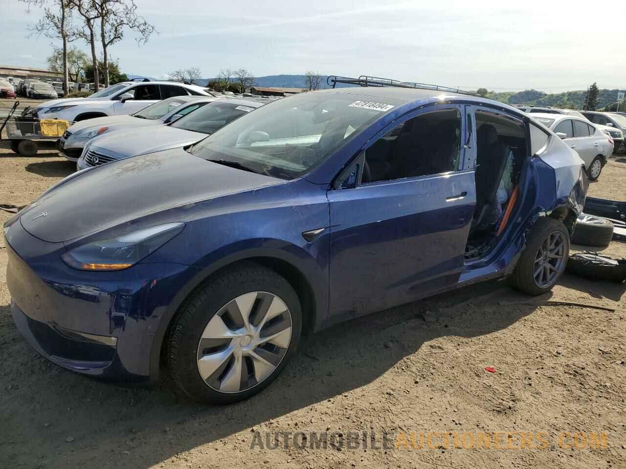 7SAYGAEE3PF889206 TESLA MODEL Y 2023