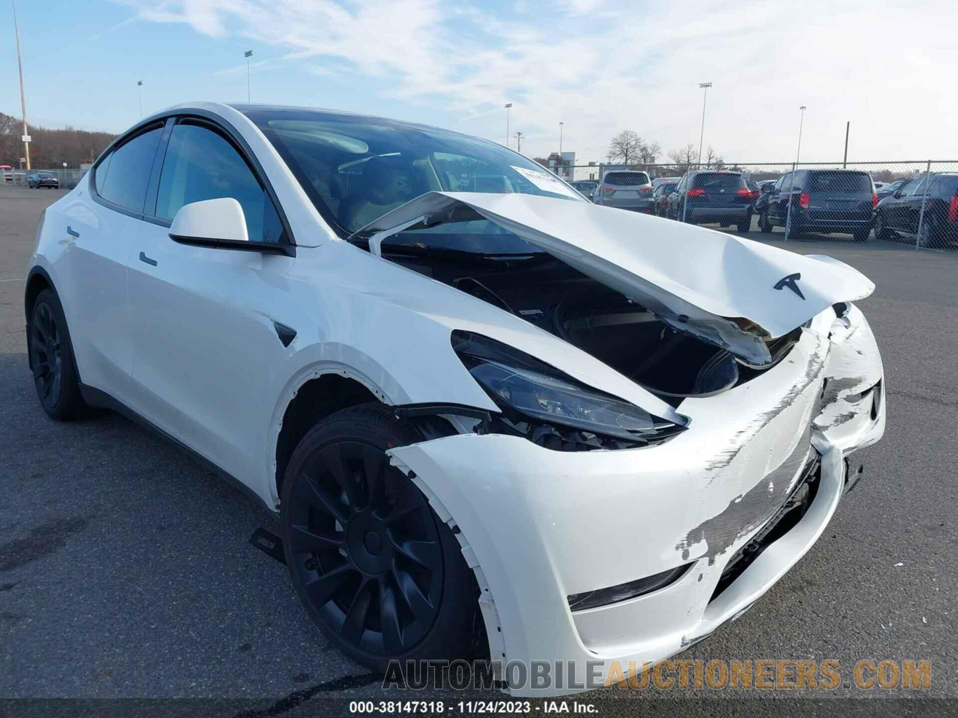 7SAYGAEE4PF630563 TESLA MODEL Y 2023