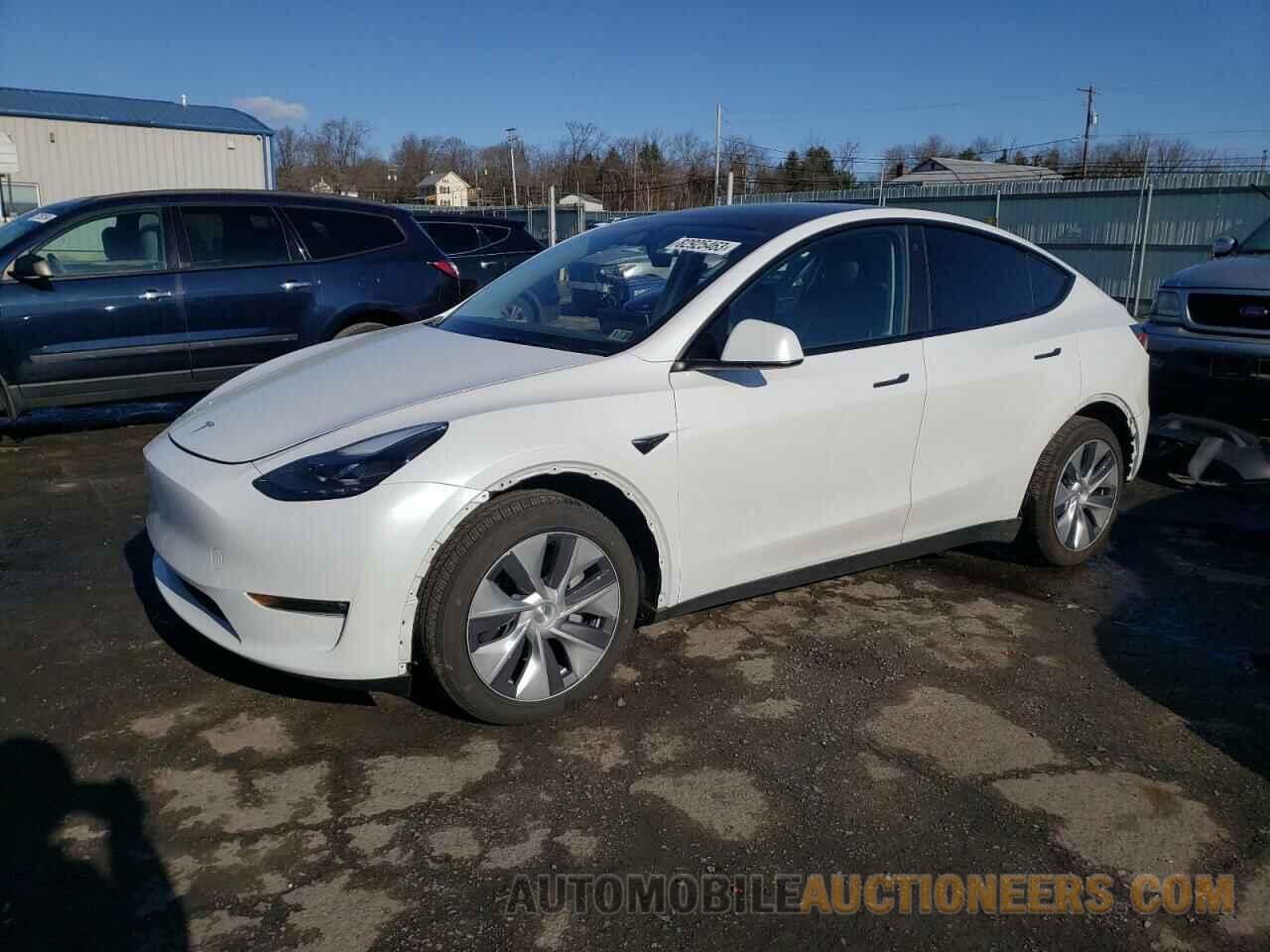 7SAYGAEE4PF638761 TESLA MODEL Y 2023