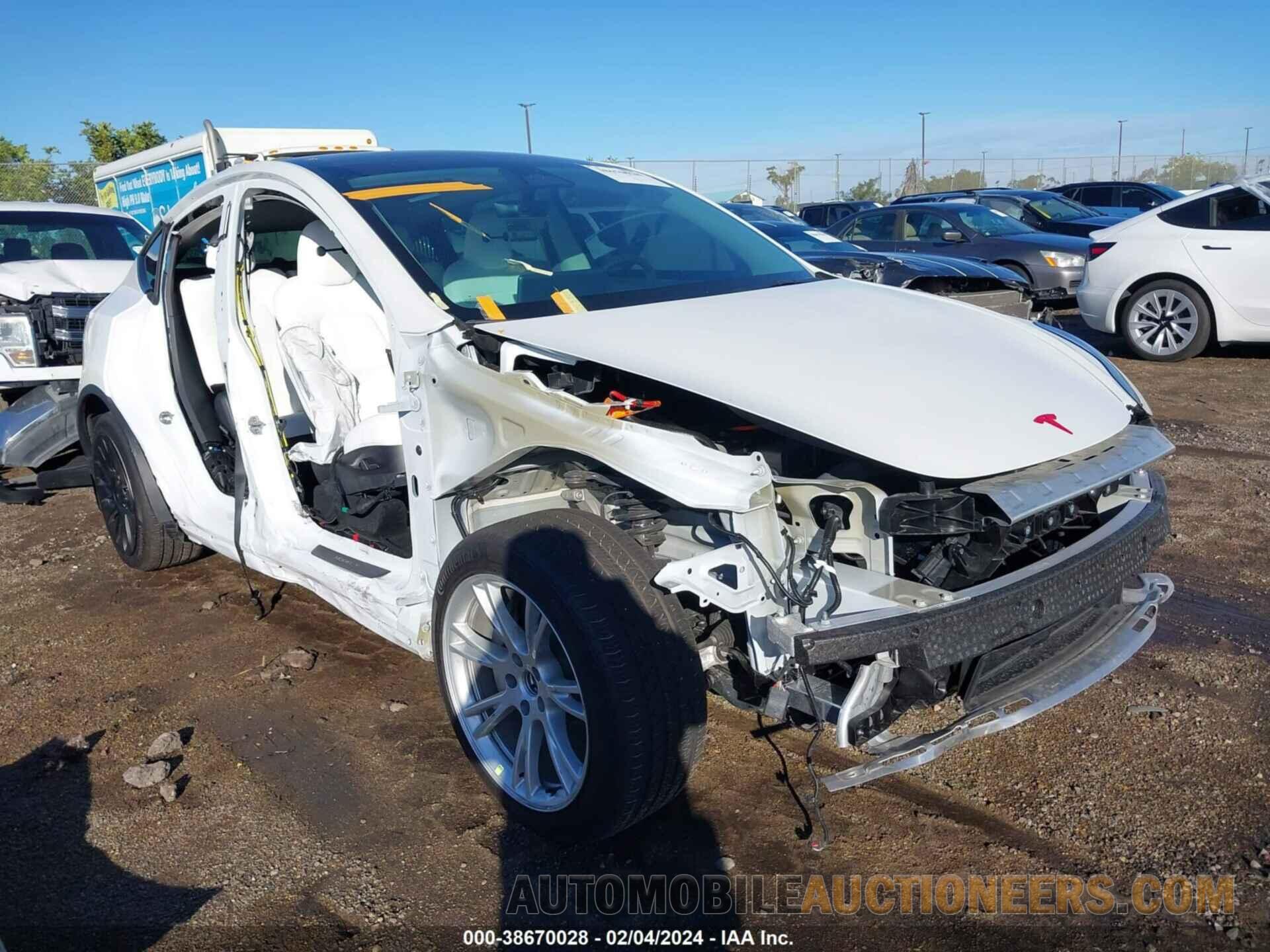 7SAYGAEE4PF689841 TESLA MODEL Y 2023