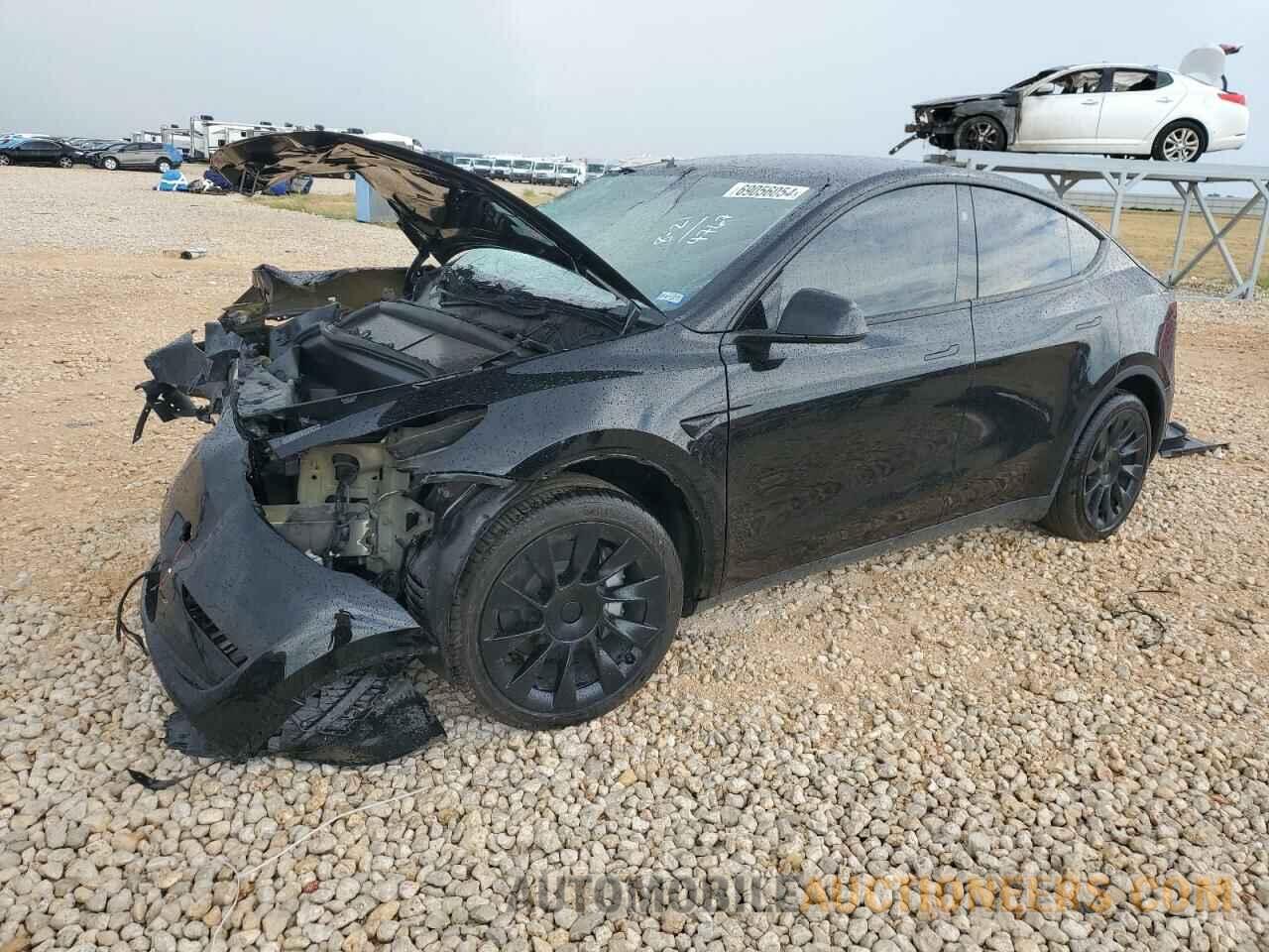 7SAYGAEE4RF064035 TESLA MODEL Y 2024