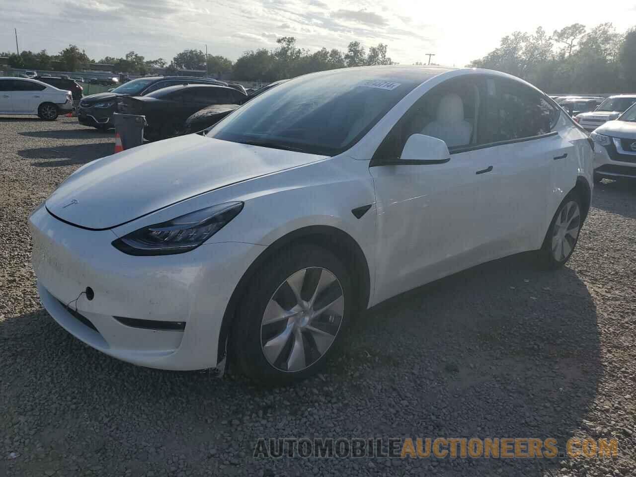 7SAYGAEE5NF466687 TESLA MODEL Y 2022