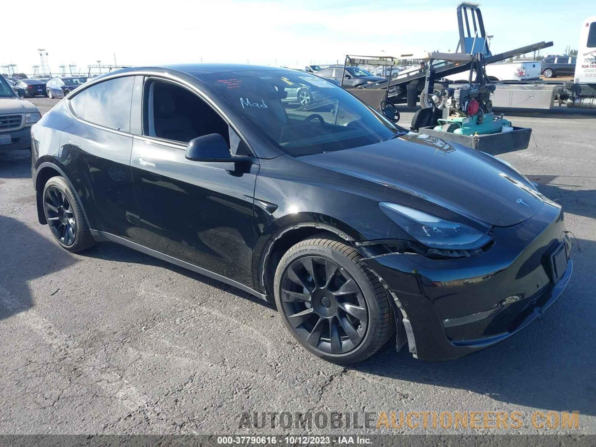 7SAYGAEE5NF549696 TESLA MODEL Y 2022