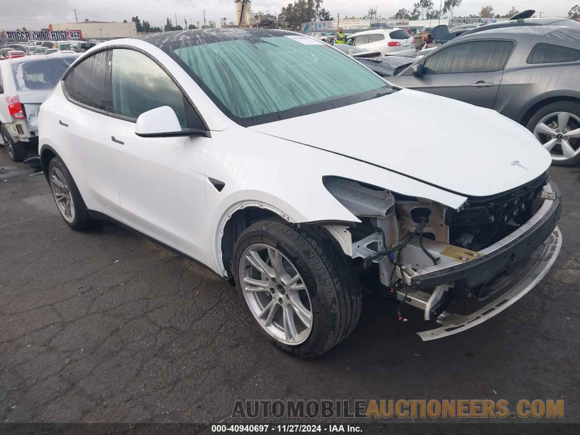 7SAYGAEE5NF553411 TESLA MODEL Y 2022