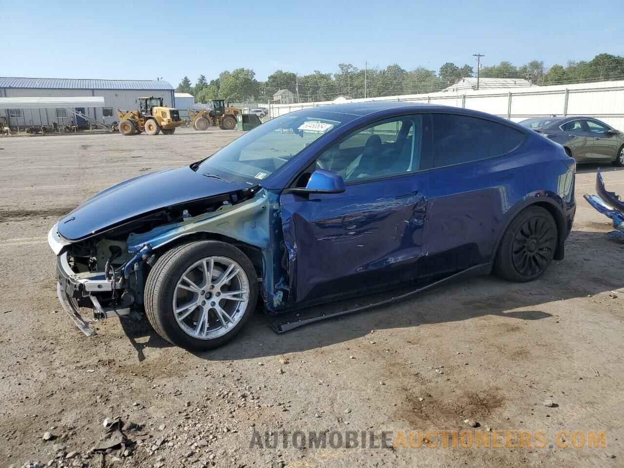 7SAYGAEE5PF808268 TESLA MODEL Y 2023