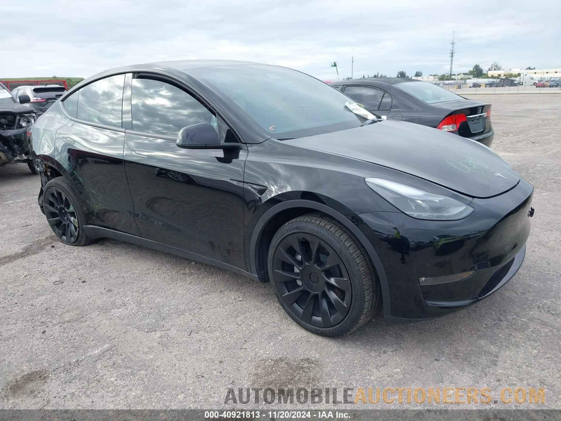 7SAYGAEE5PF900075 TESLA MODEL Y 2023