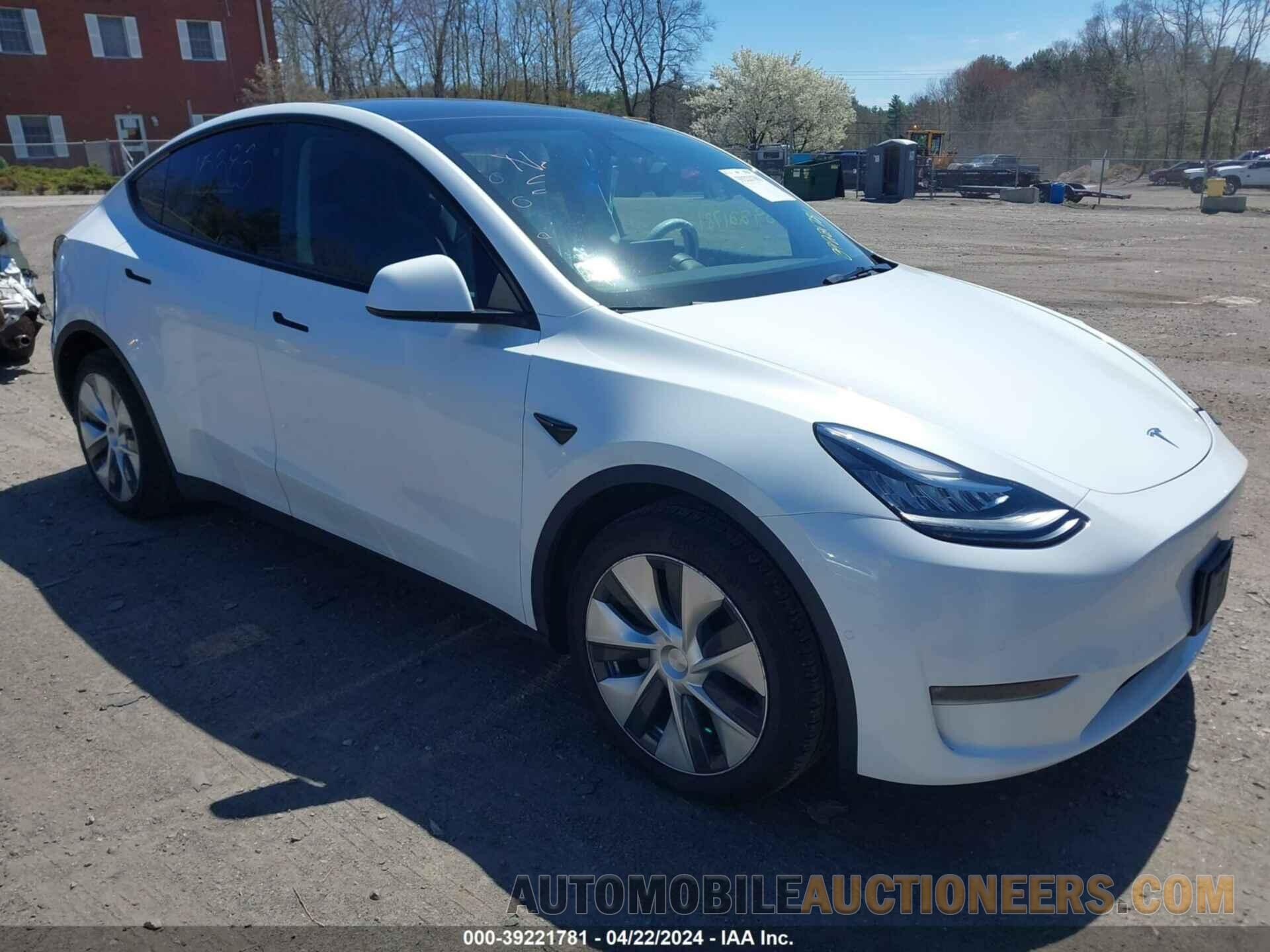 7SAYGAEE6NF338183 TESLA MODEL Y 2022