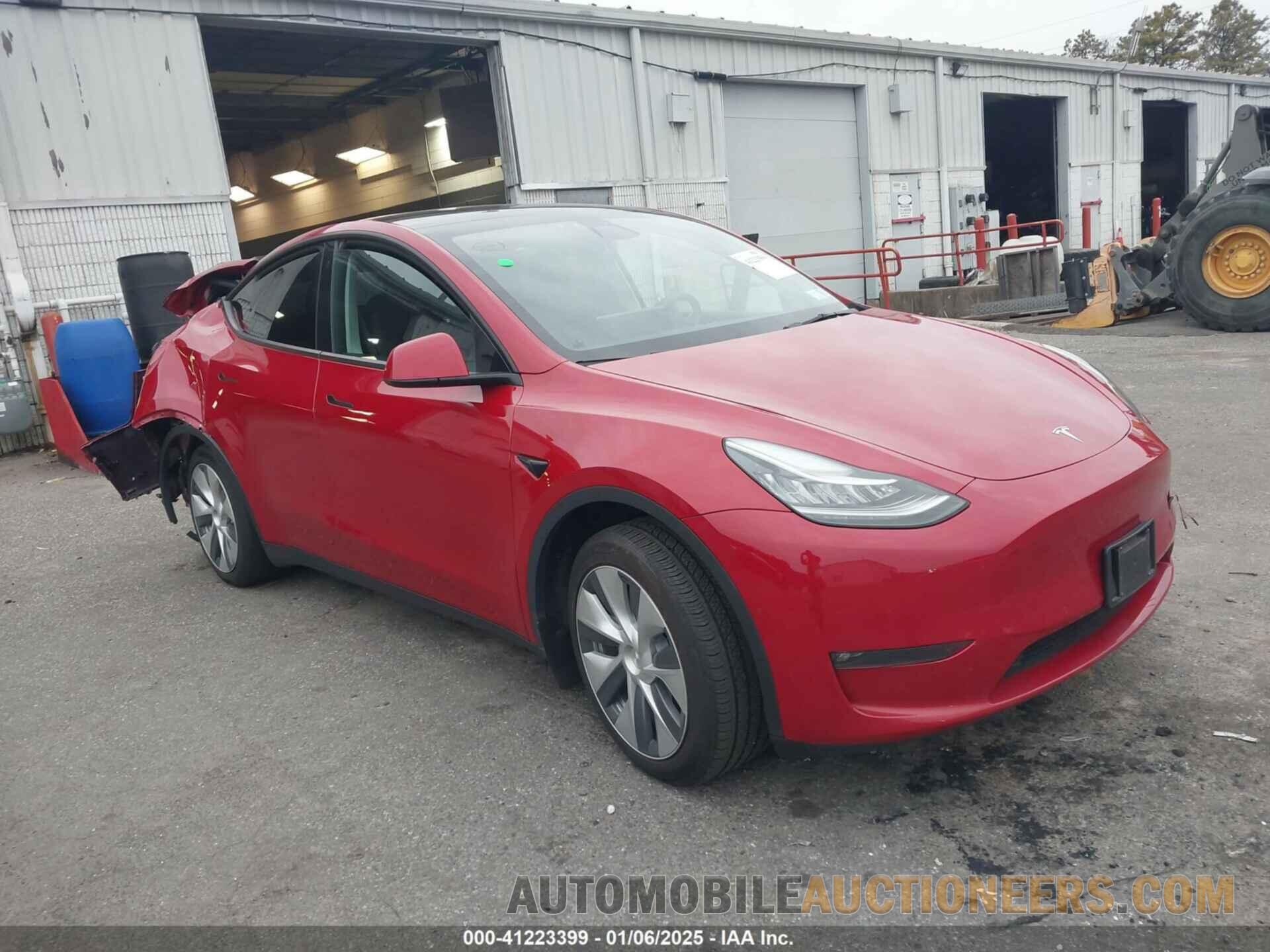 7SAYGAEE6NF422195 TESLA MODEL Y 2022