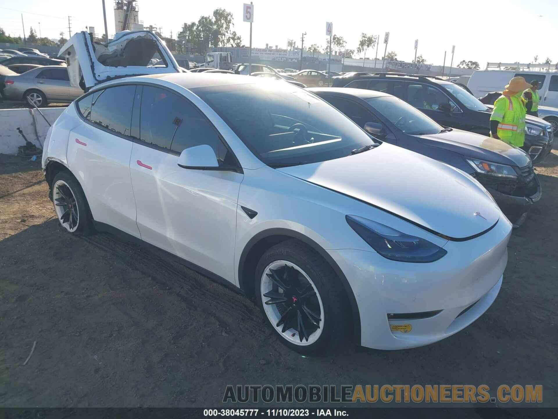 7SAYGAEE6NF550744 TESLA MODEL Y 2022